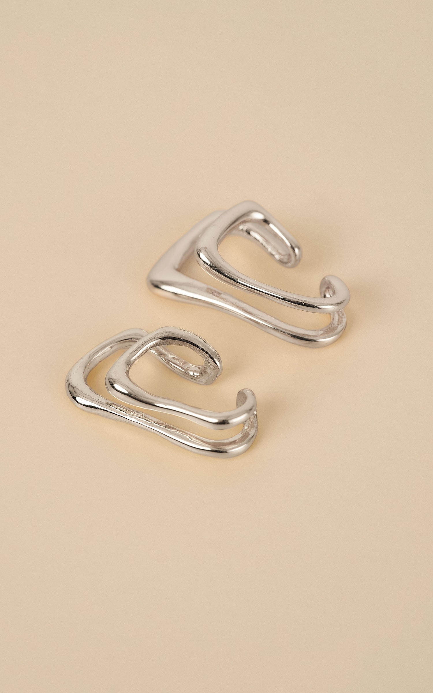 Piercing Organico Dourado