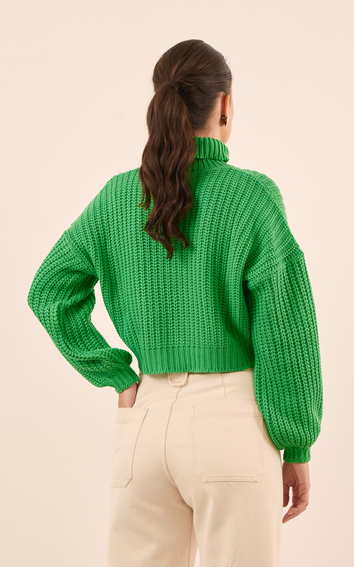 Pull Quadrado Gola Alta Verde