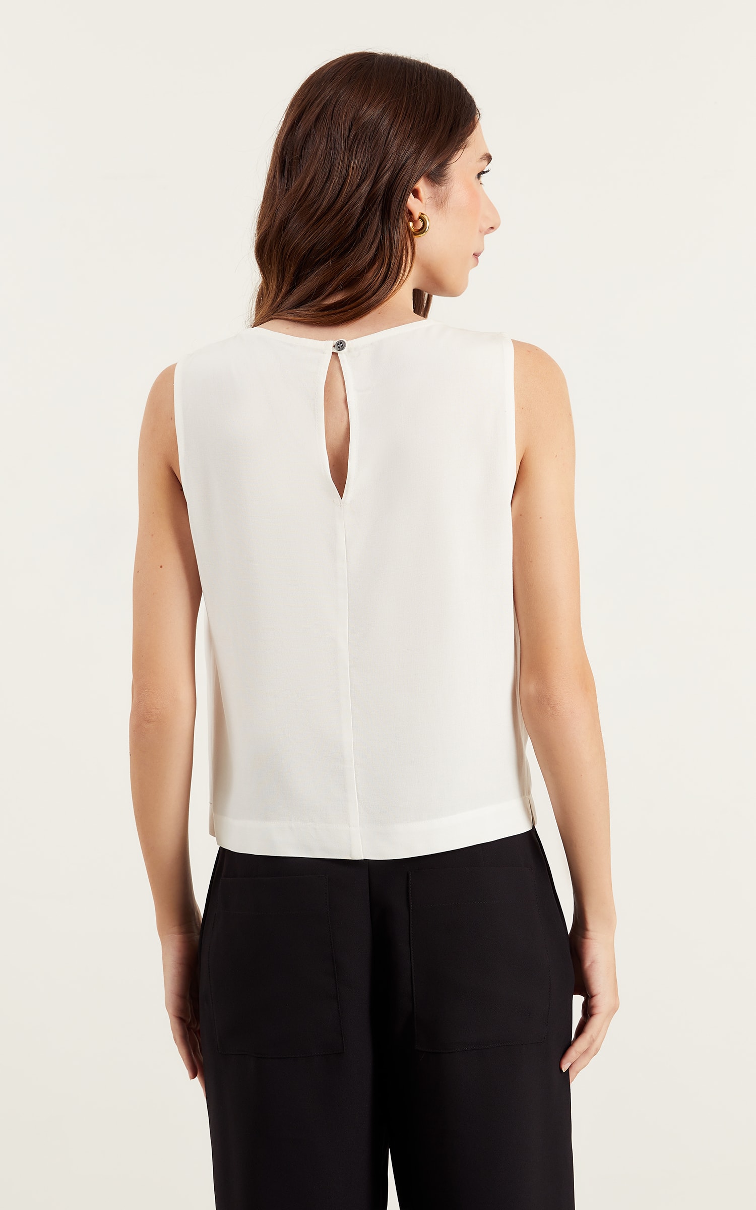 Regata Basic Decote Redondo Off White
