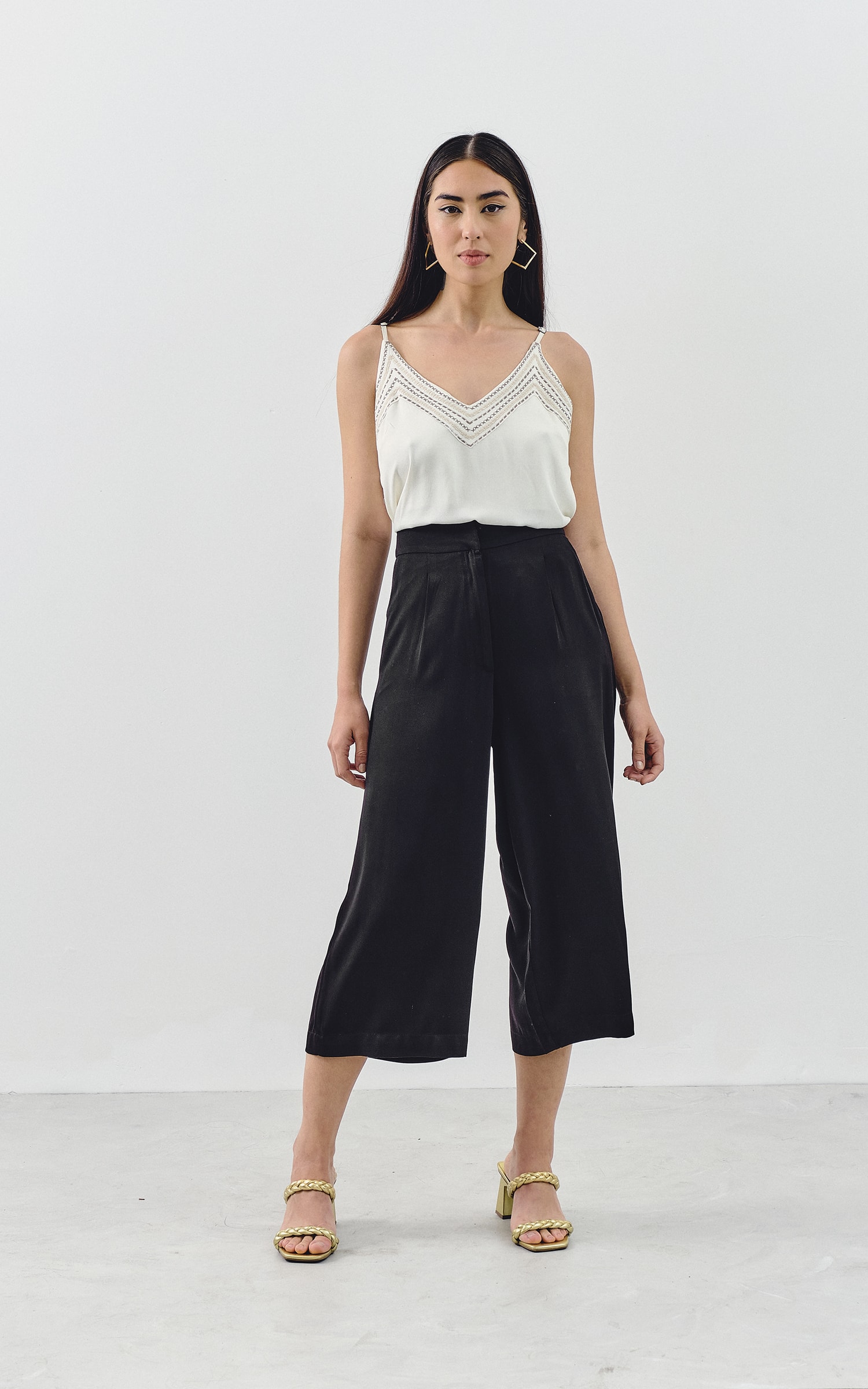 Regata Bordado Off White