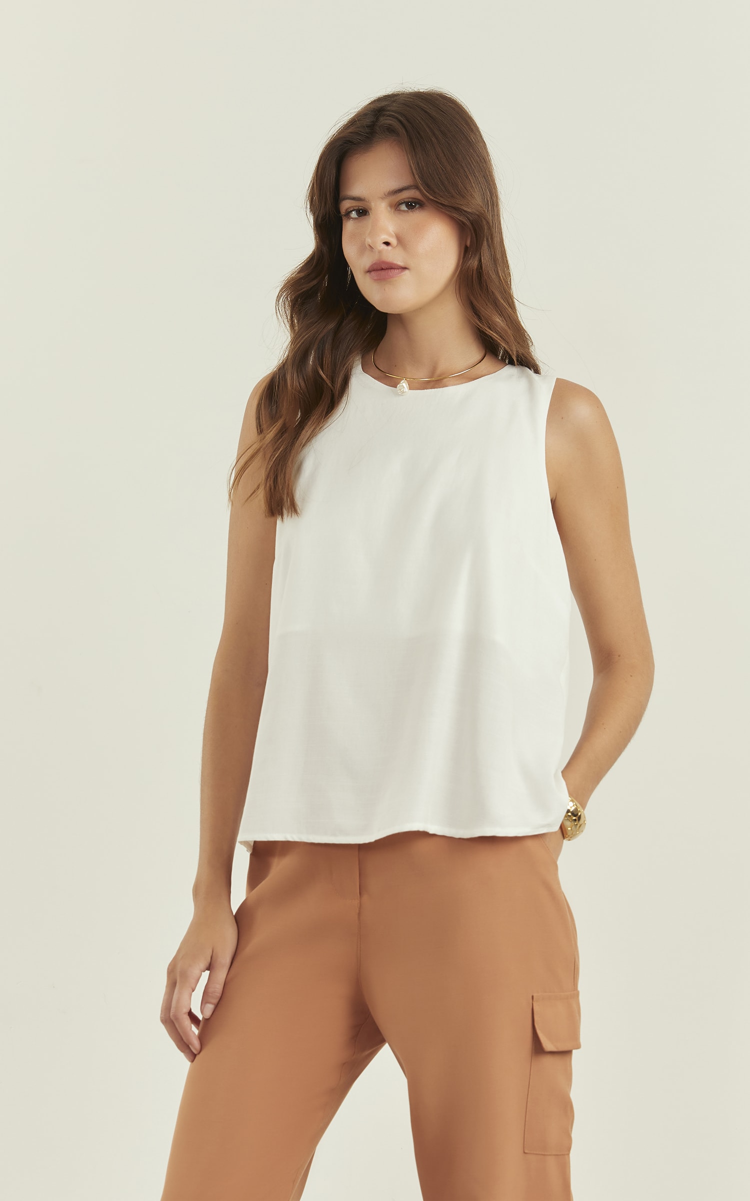 Regata Celebrar Decote Canoa Off White