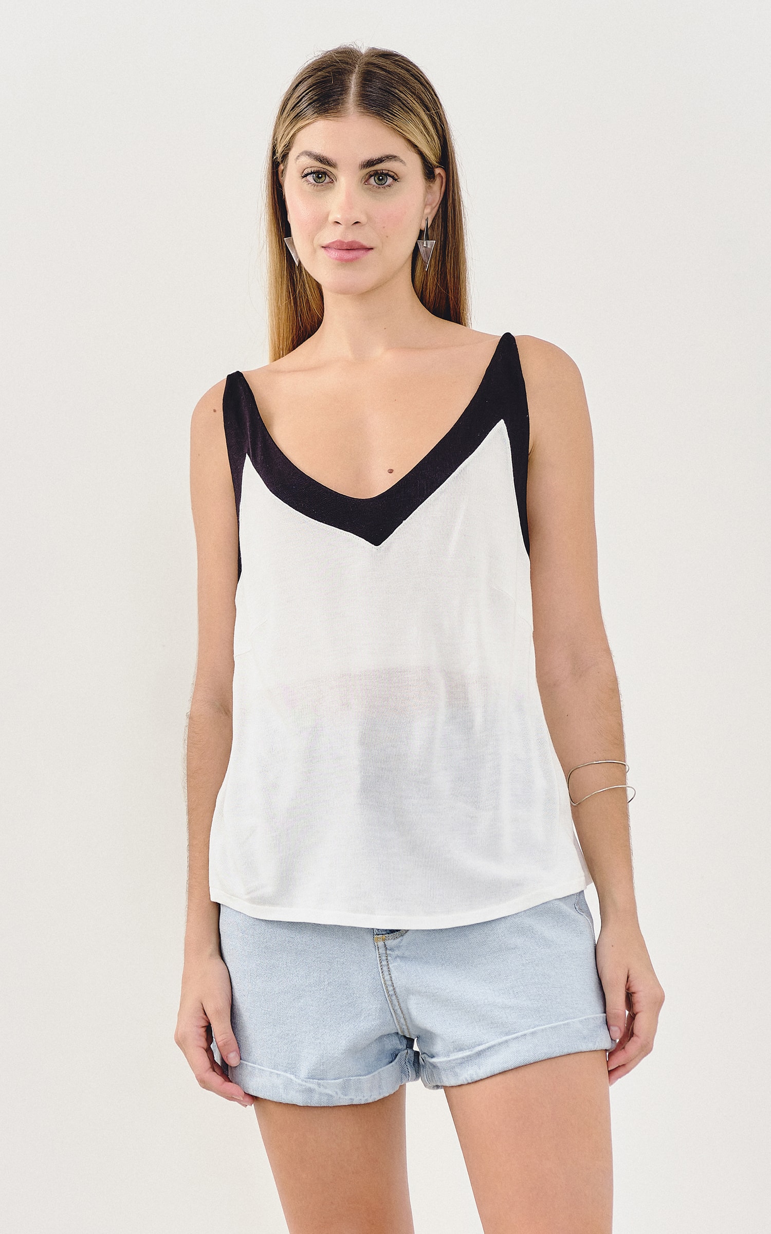 Regata Chevron Malha Branco/Preto