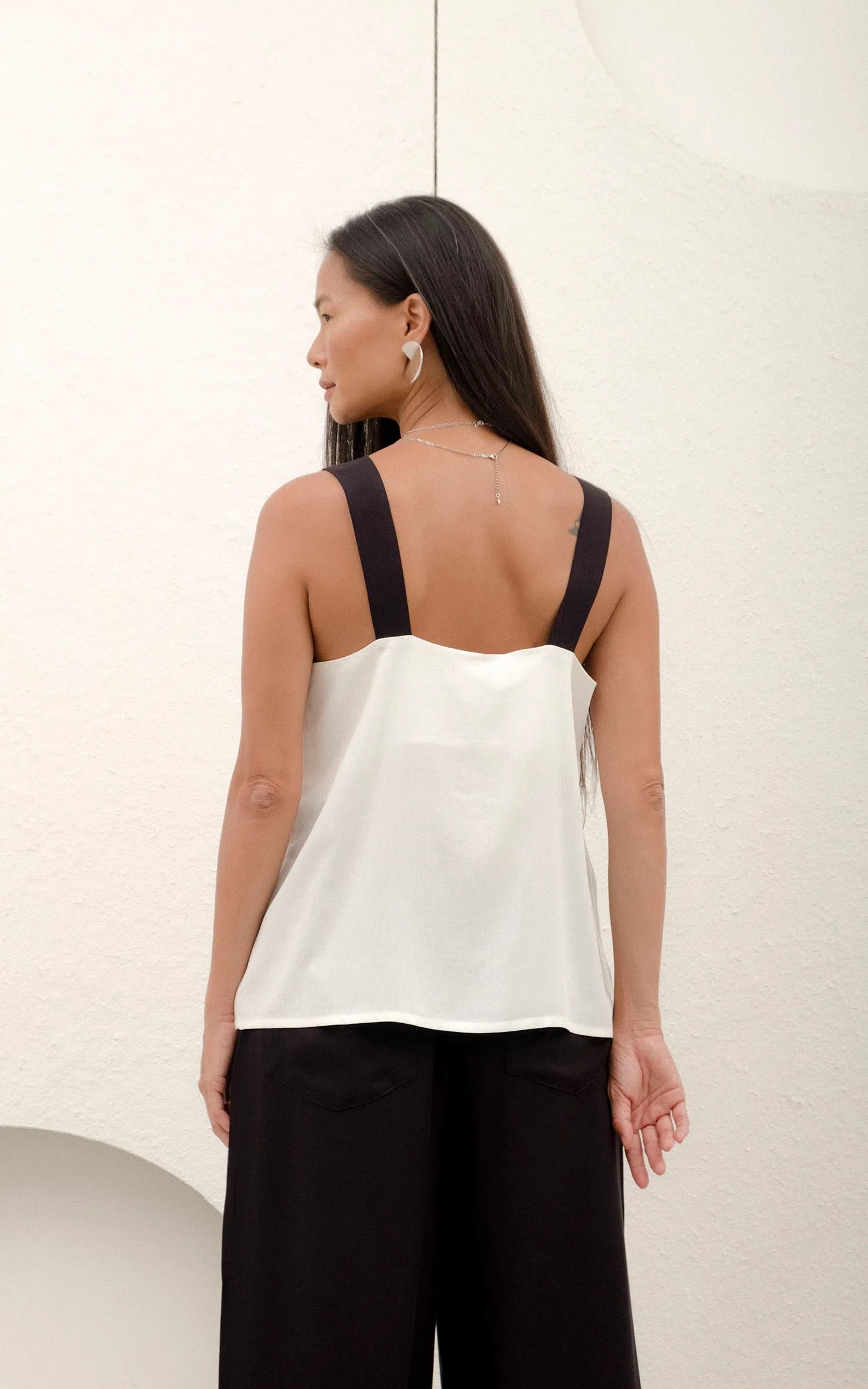 Regata Classic Off/Preto