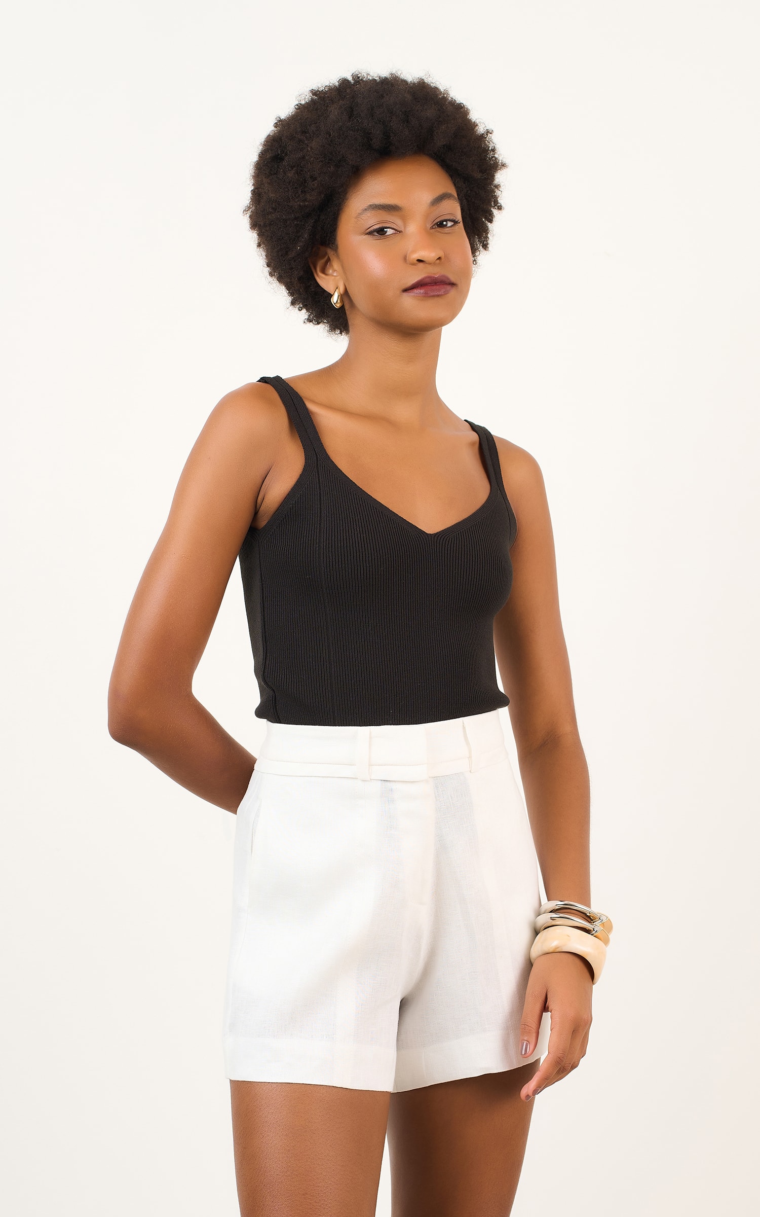 Regata Tricot Decote v Preto