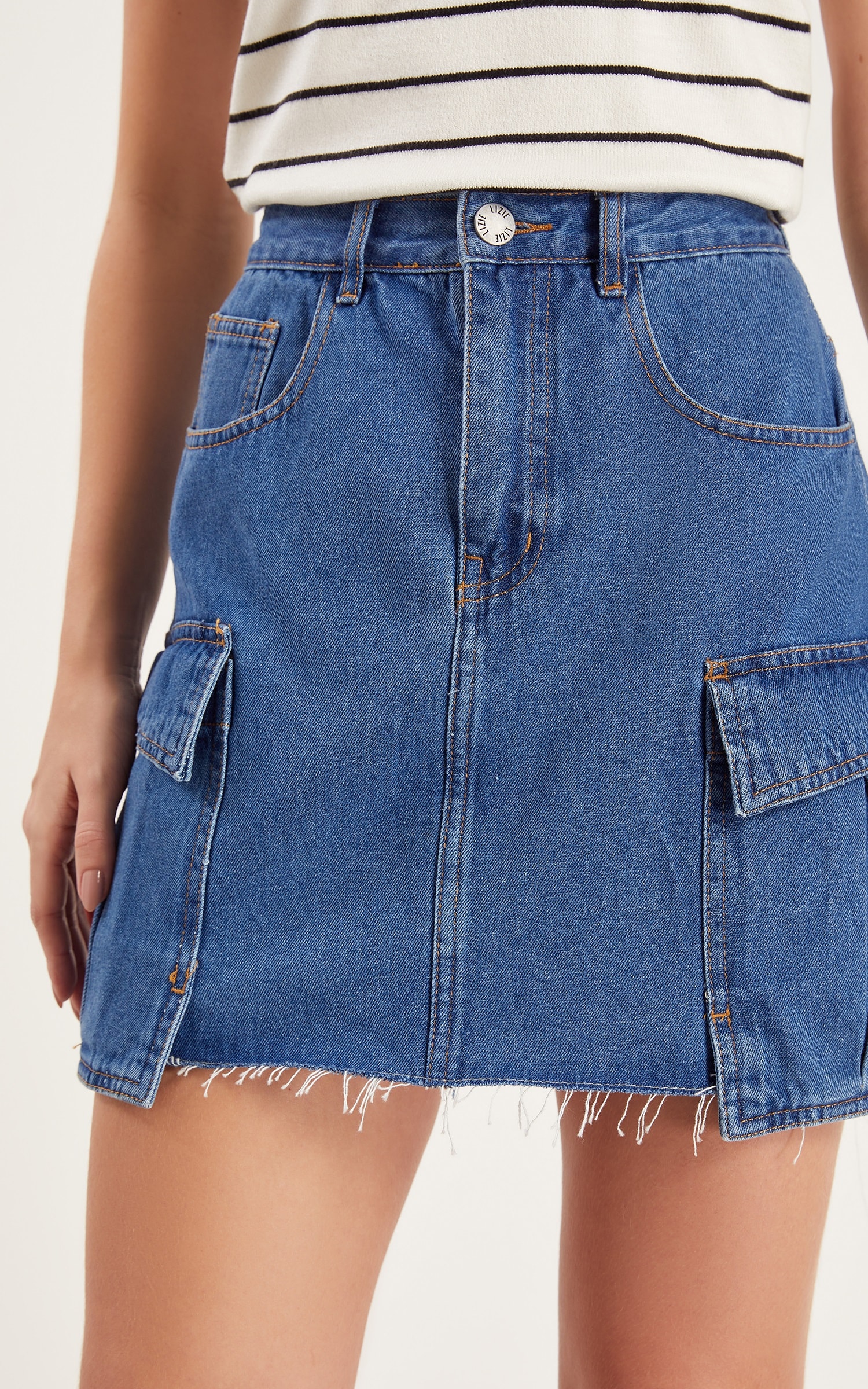 Saia Cargo Jeans Médio