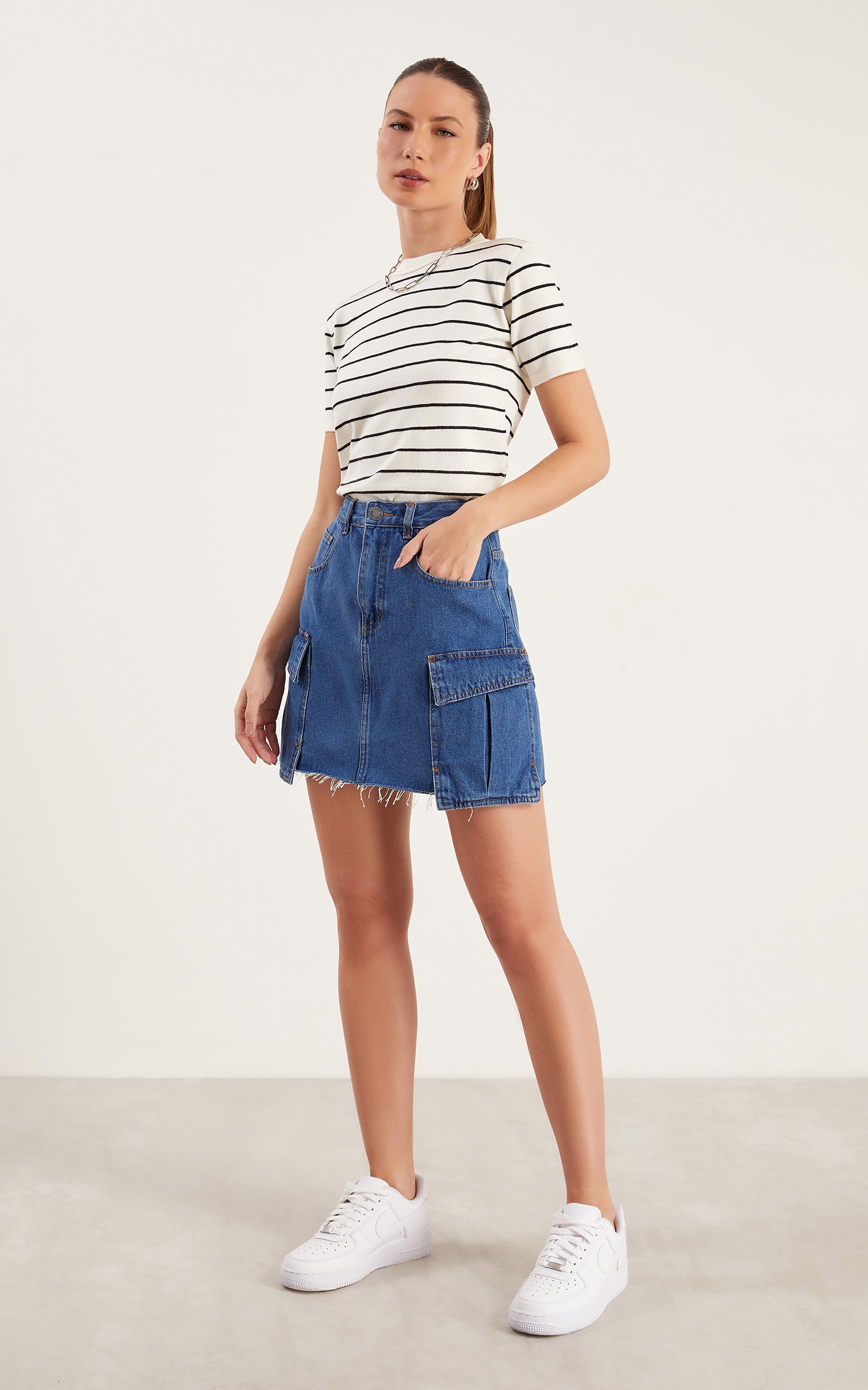 Saia Cargo Jeans Médio