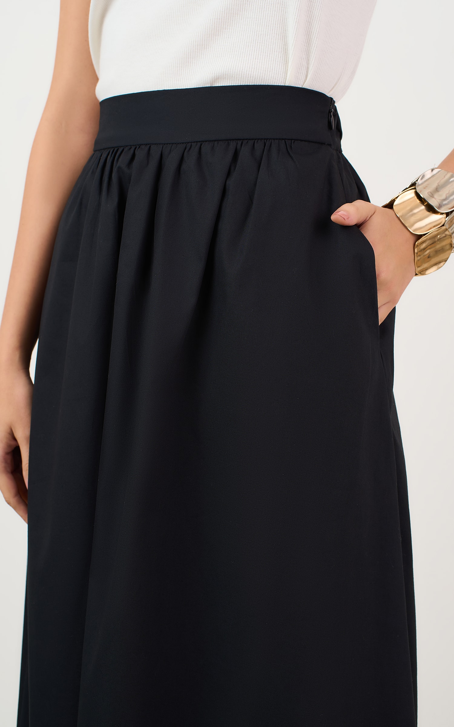 Saia Cropped Crema Preto