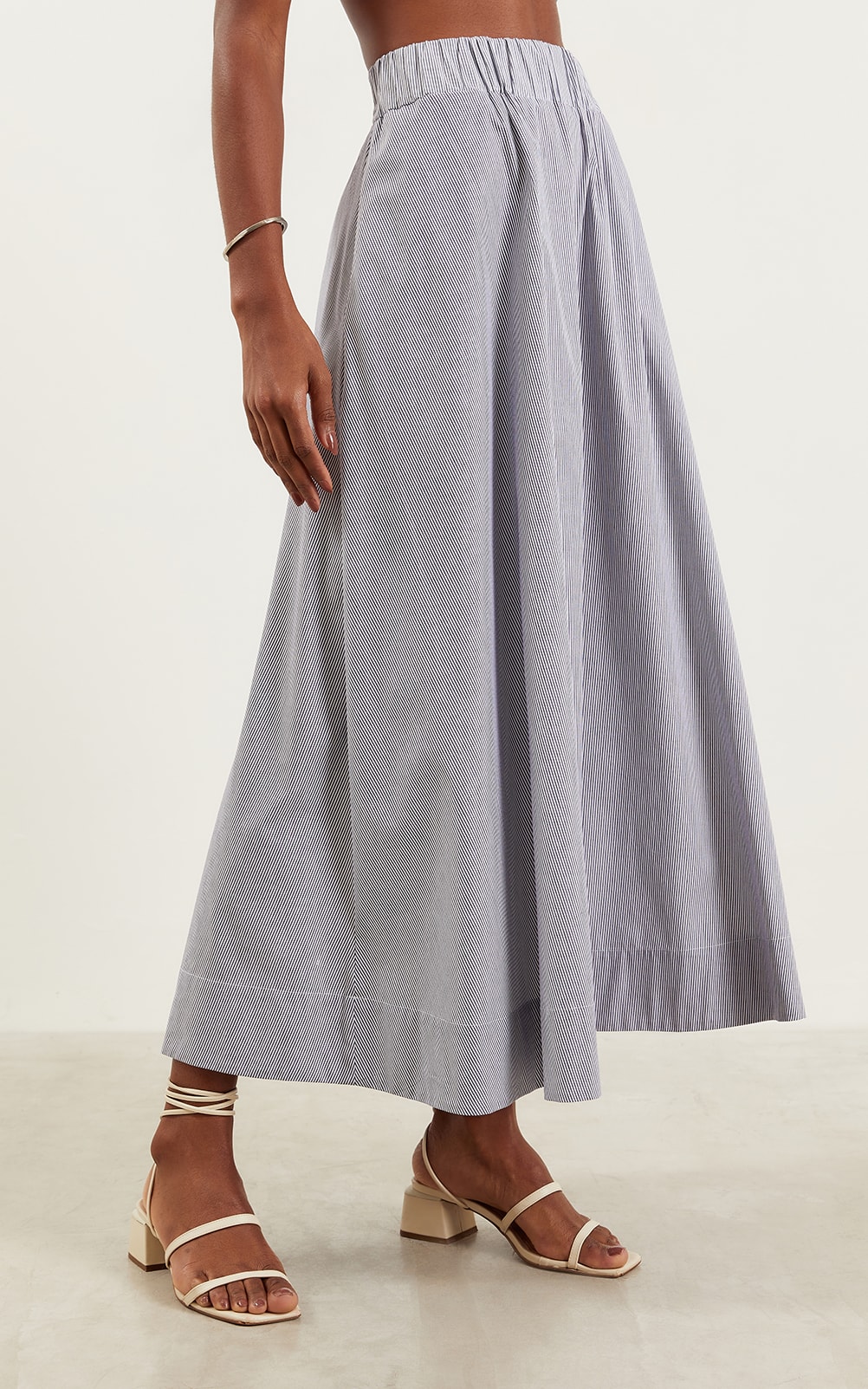 Saia Cropped Listras Marinho/Off