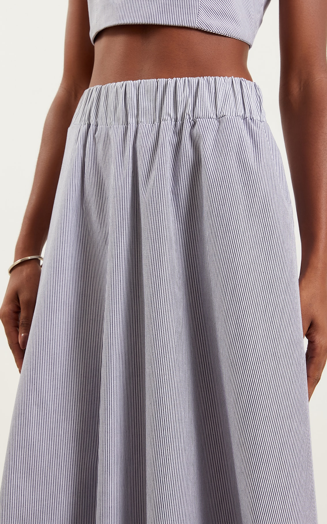 Saia Cropped Listras Marinho/Off