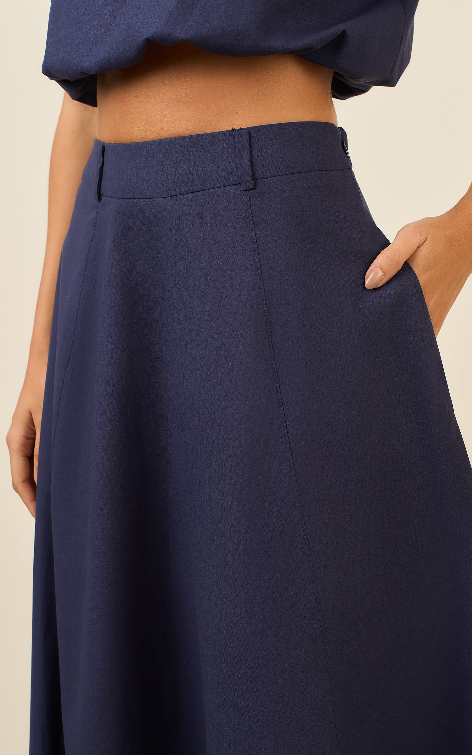 Saia Cropped Recortes Poetic Marinho