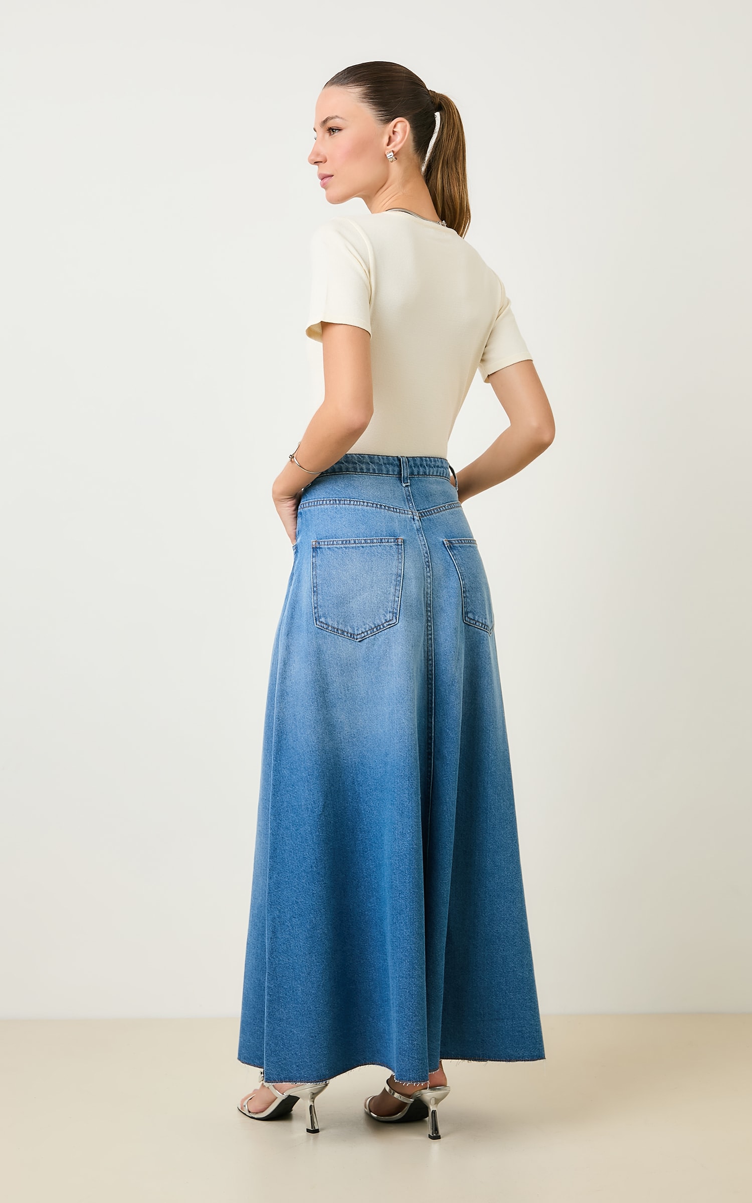 Saia Jeans Longa Evase Jeans Medio