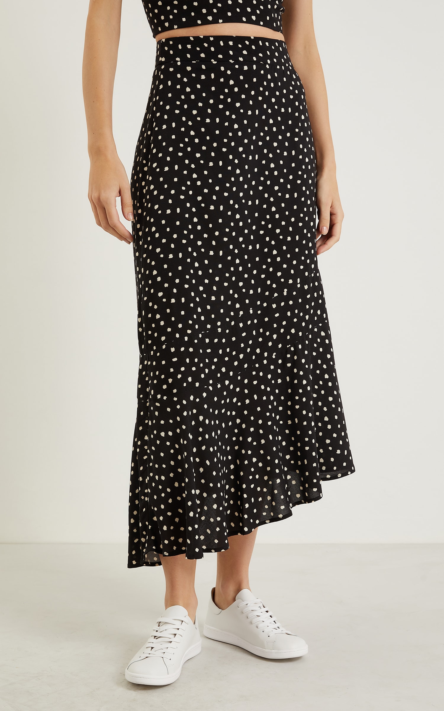 Saia Midi Gloss Preto