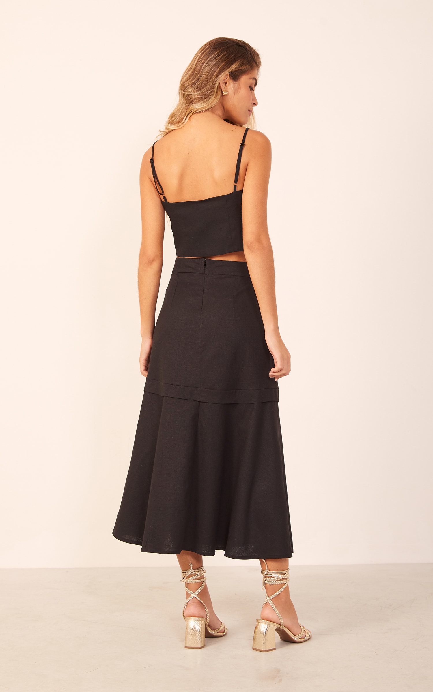 Saia Midi Linho Preto