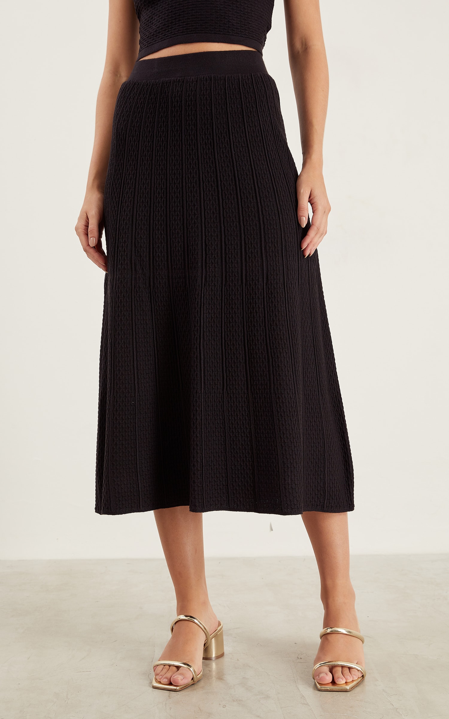 Saia Midi Texturas Preto