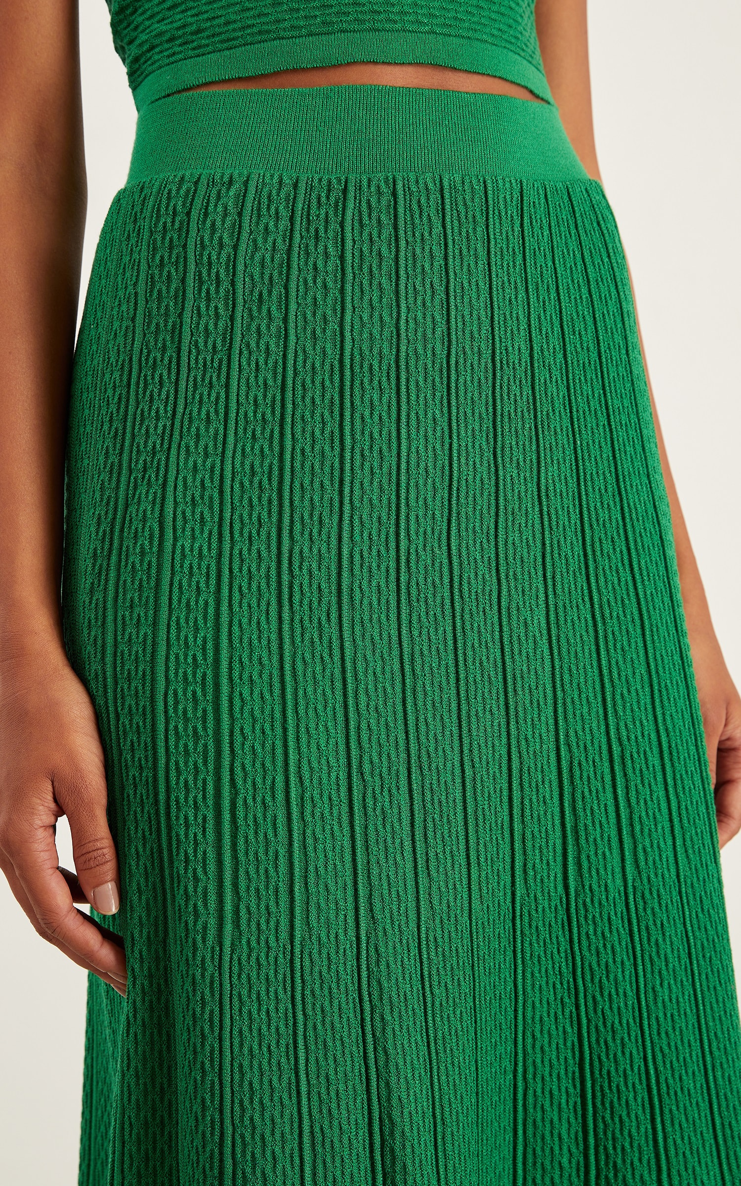 Saia Midi Texturas Verde Bandeira