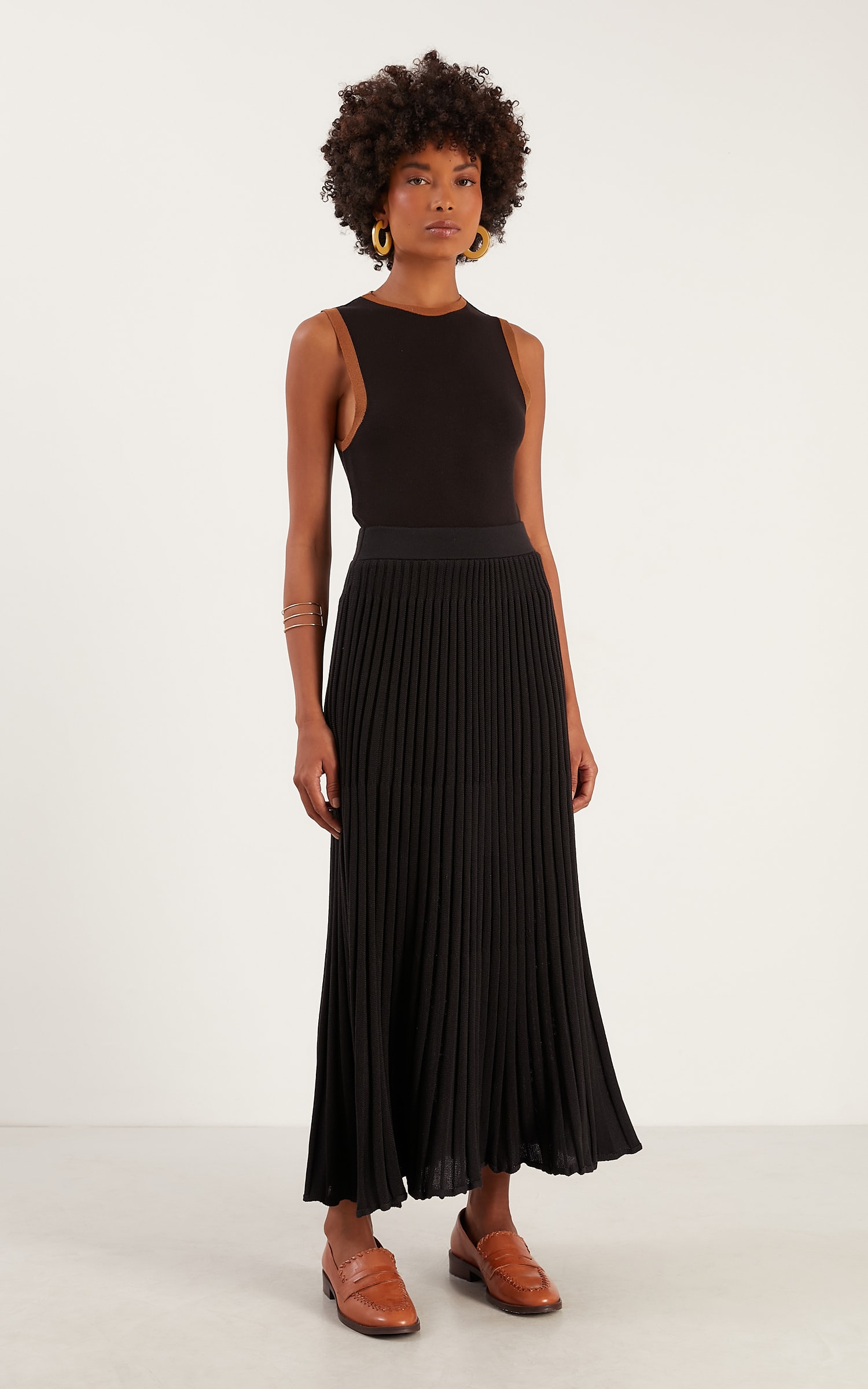 Saia Midi Tricot Plissada Preto