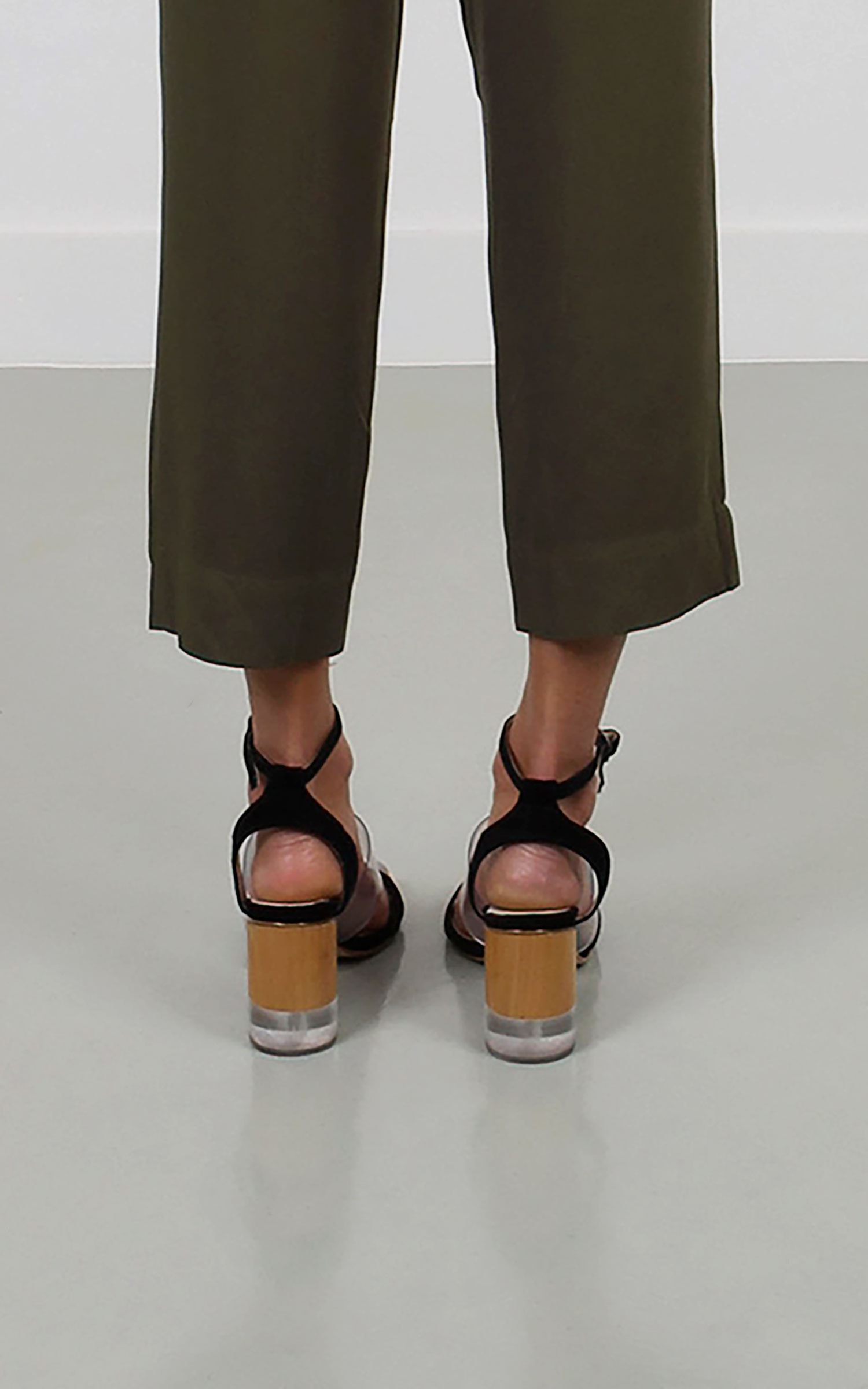 Sandália Acrílico Preto