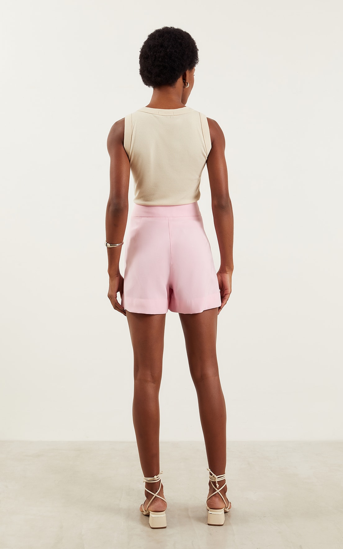 Short Alfaiataria Clean Rosa