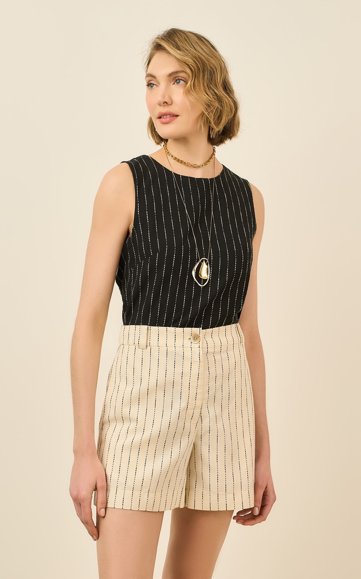 Short Alfaiataria Fabric Off White
