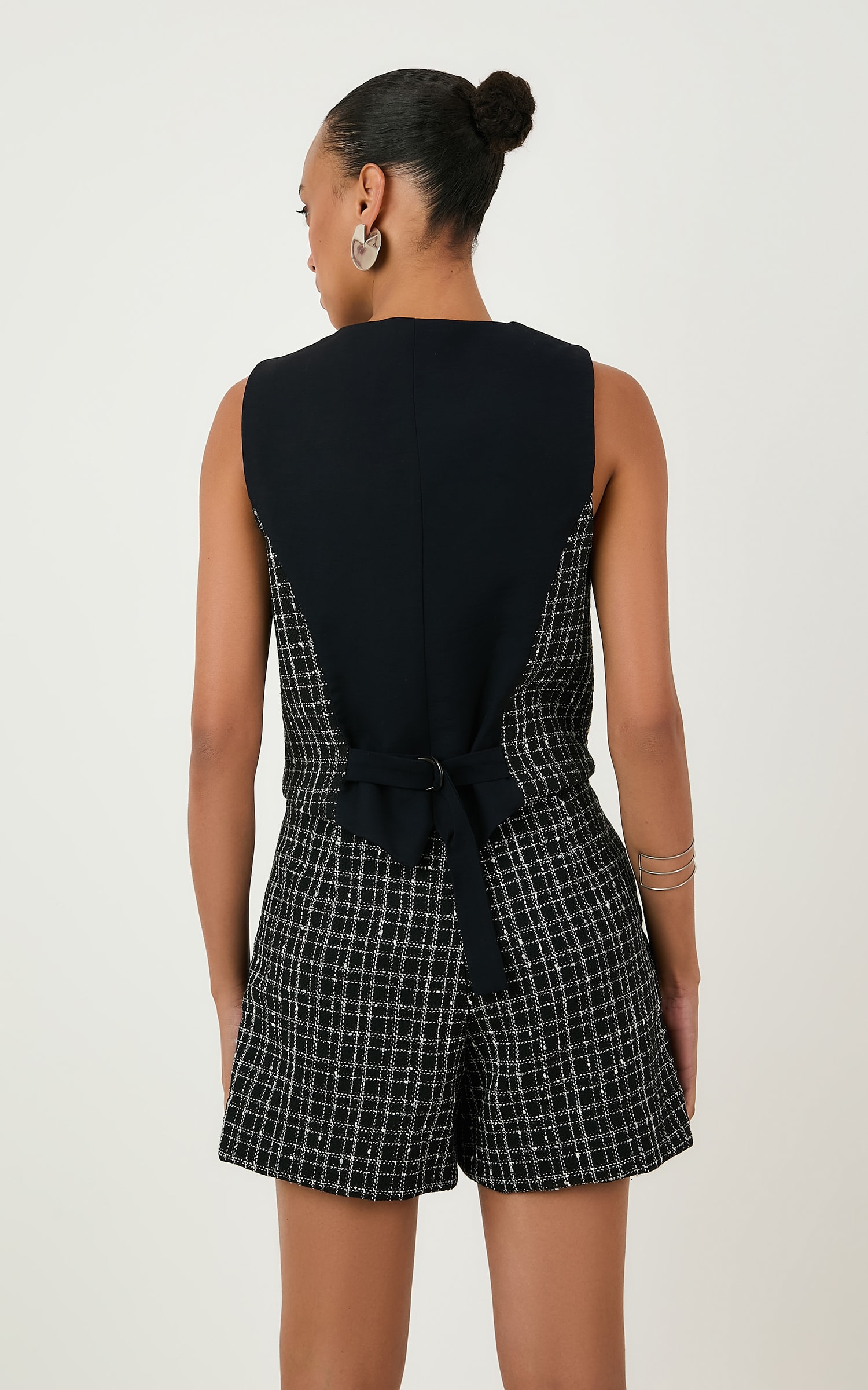 Short Alfaiataria Florenca Preto