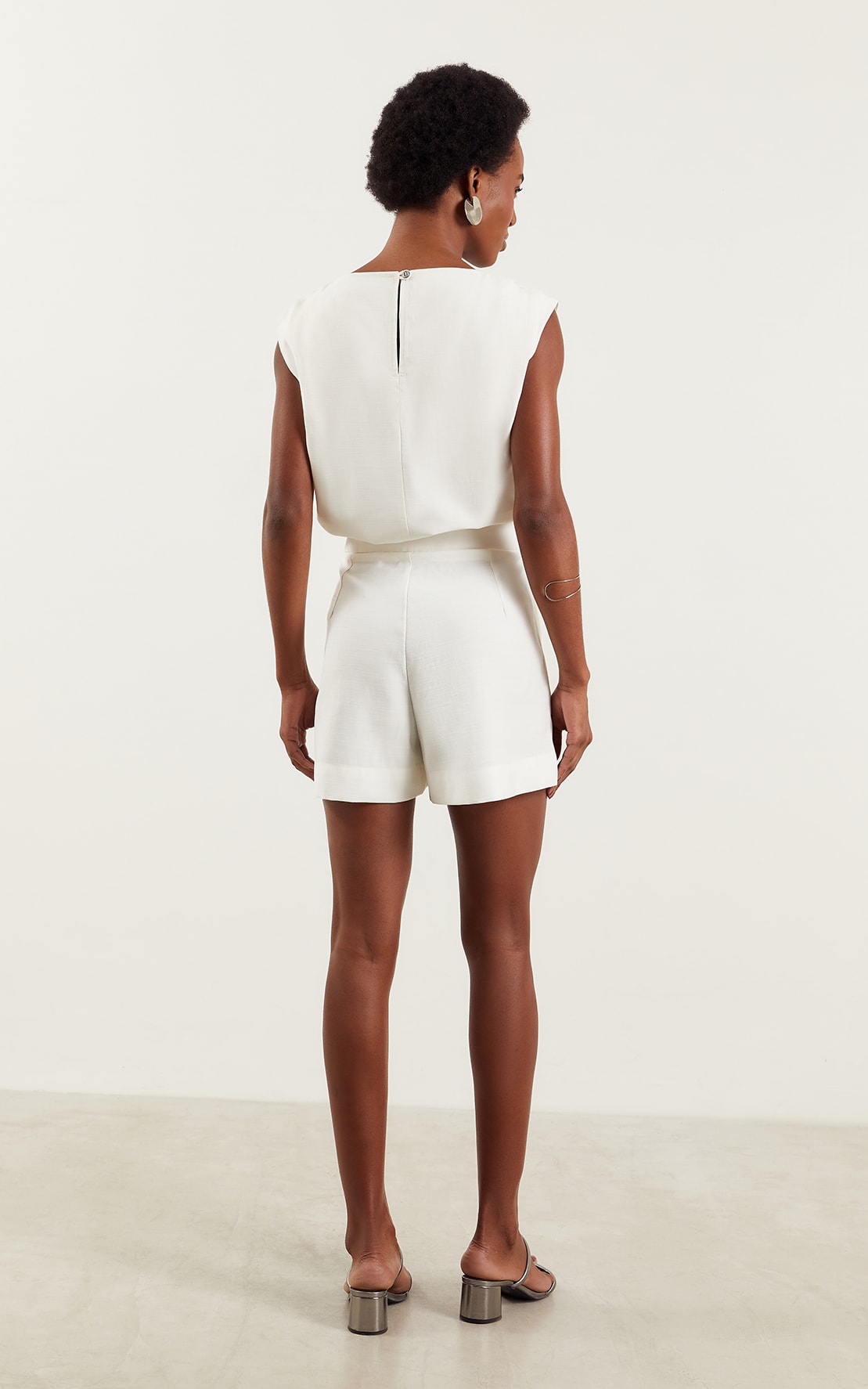 Short Alfaiataria Summer Off White