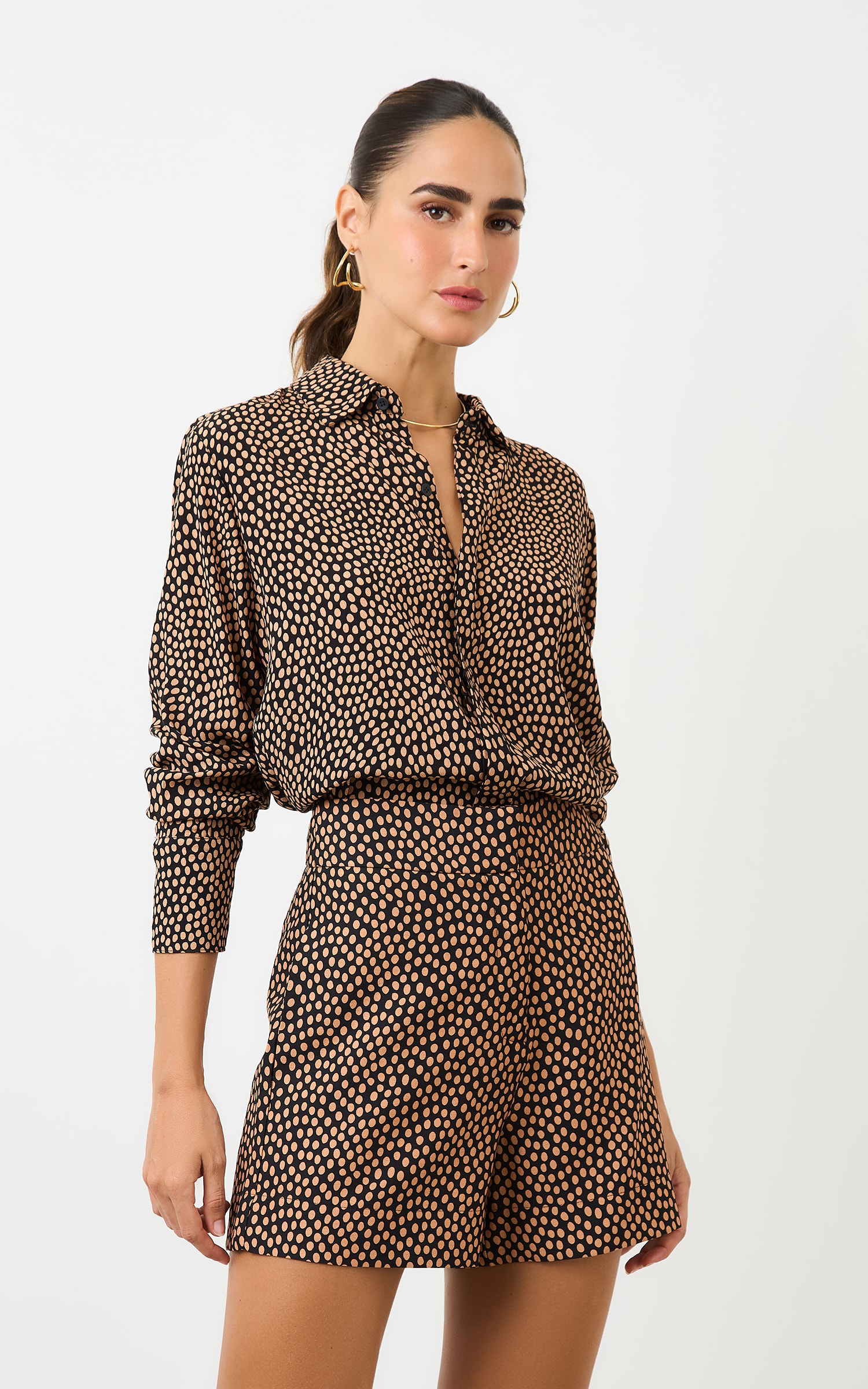 Short Alfaiataria Toffee Preto