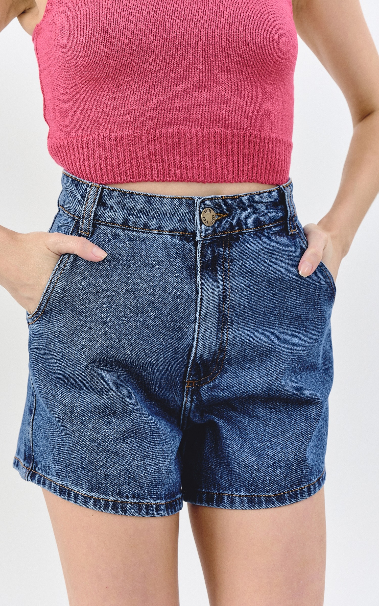 Short Basic Jeans