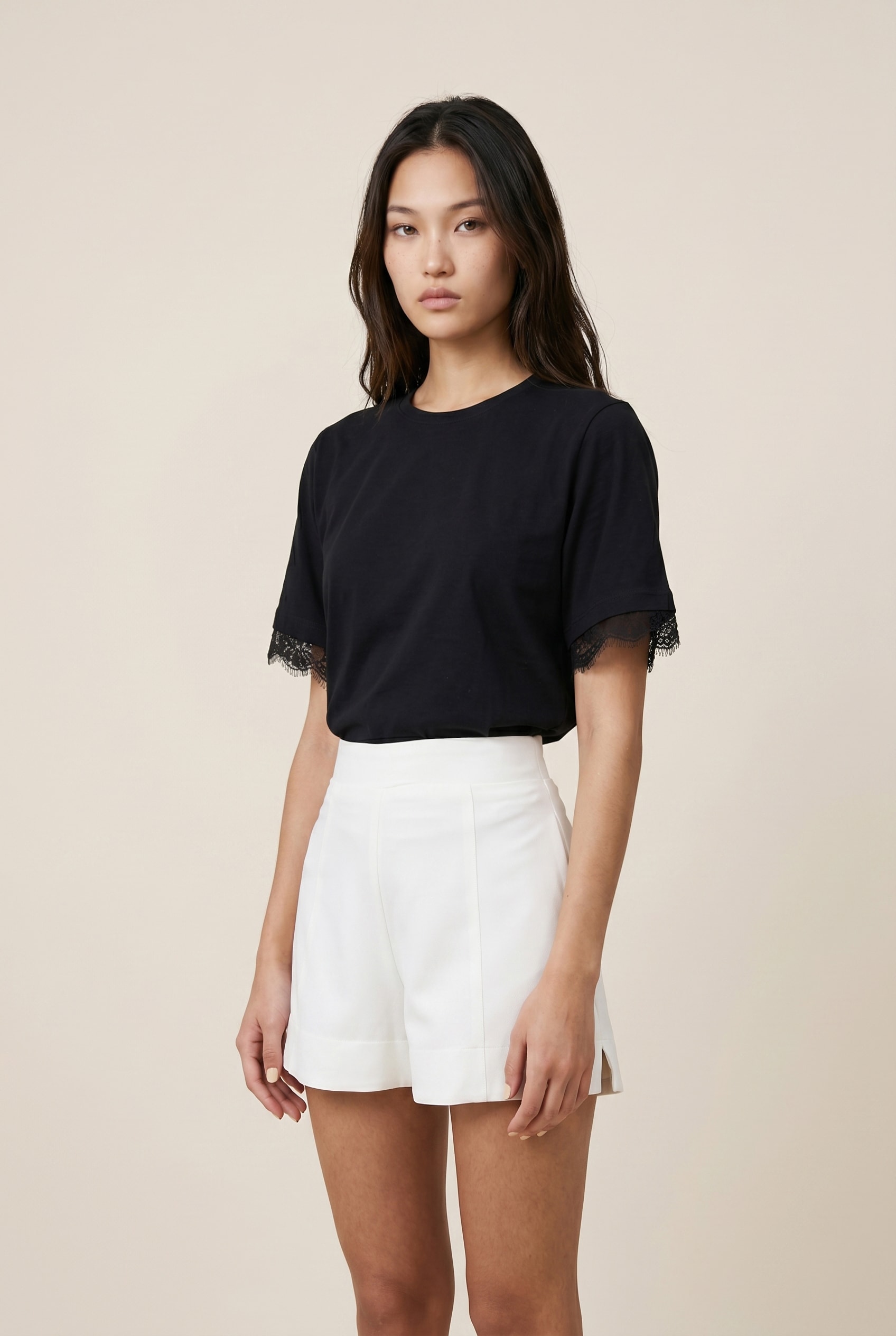 Short Detalhe Cos Matcha Off White