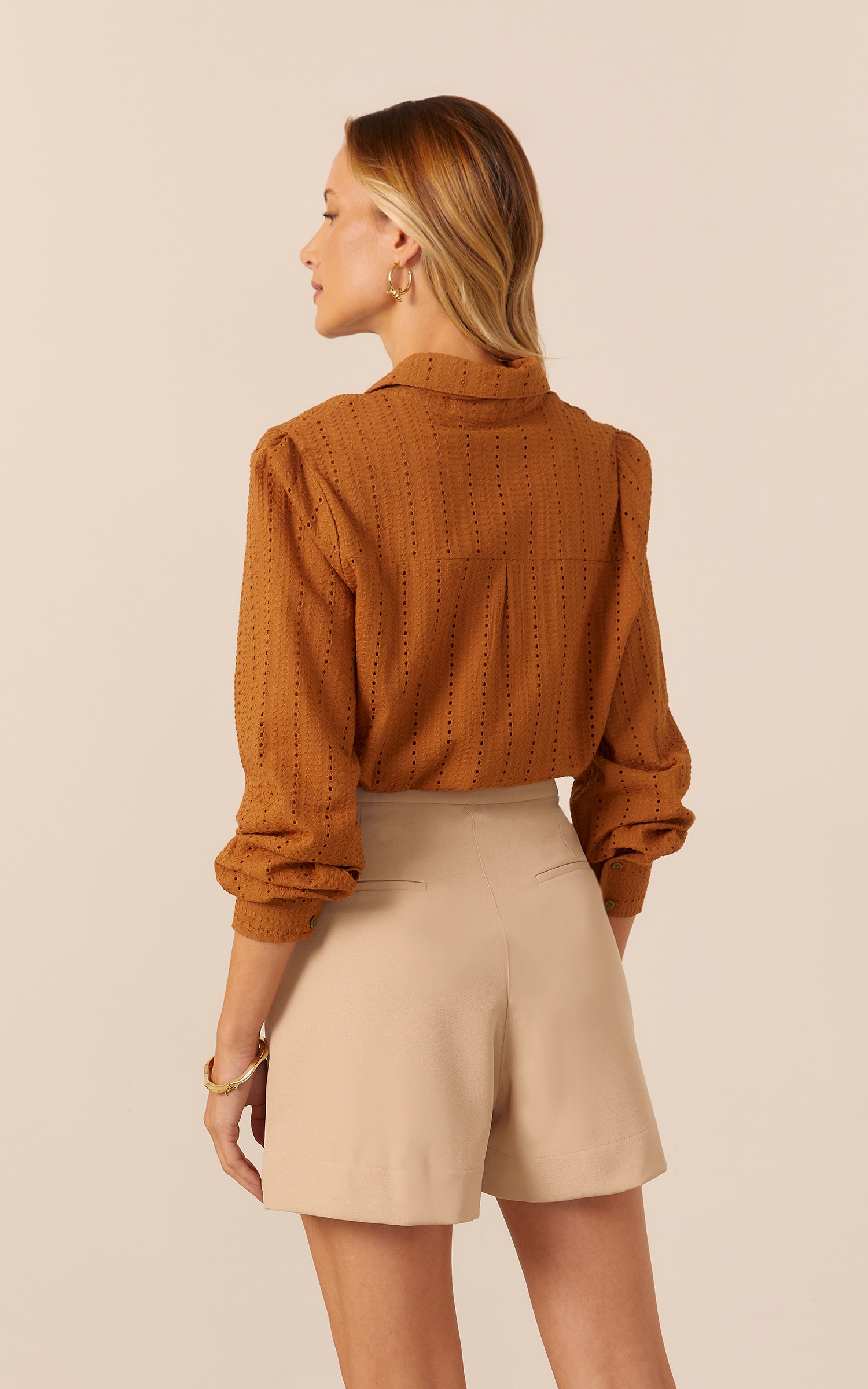 Short Encanto Alfaiataria Natural