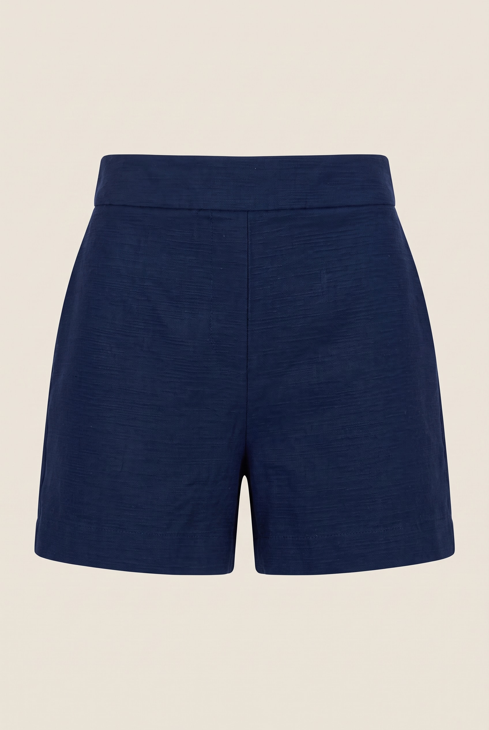 Short Essence Marinho