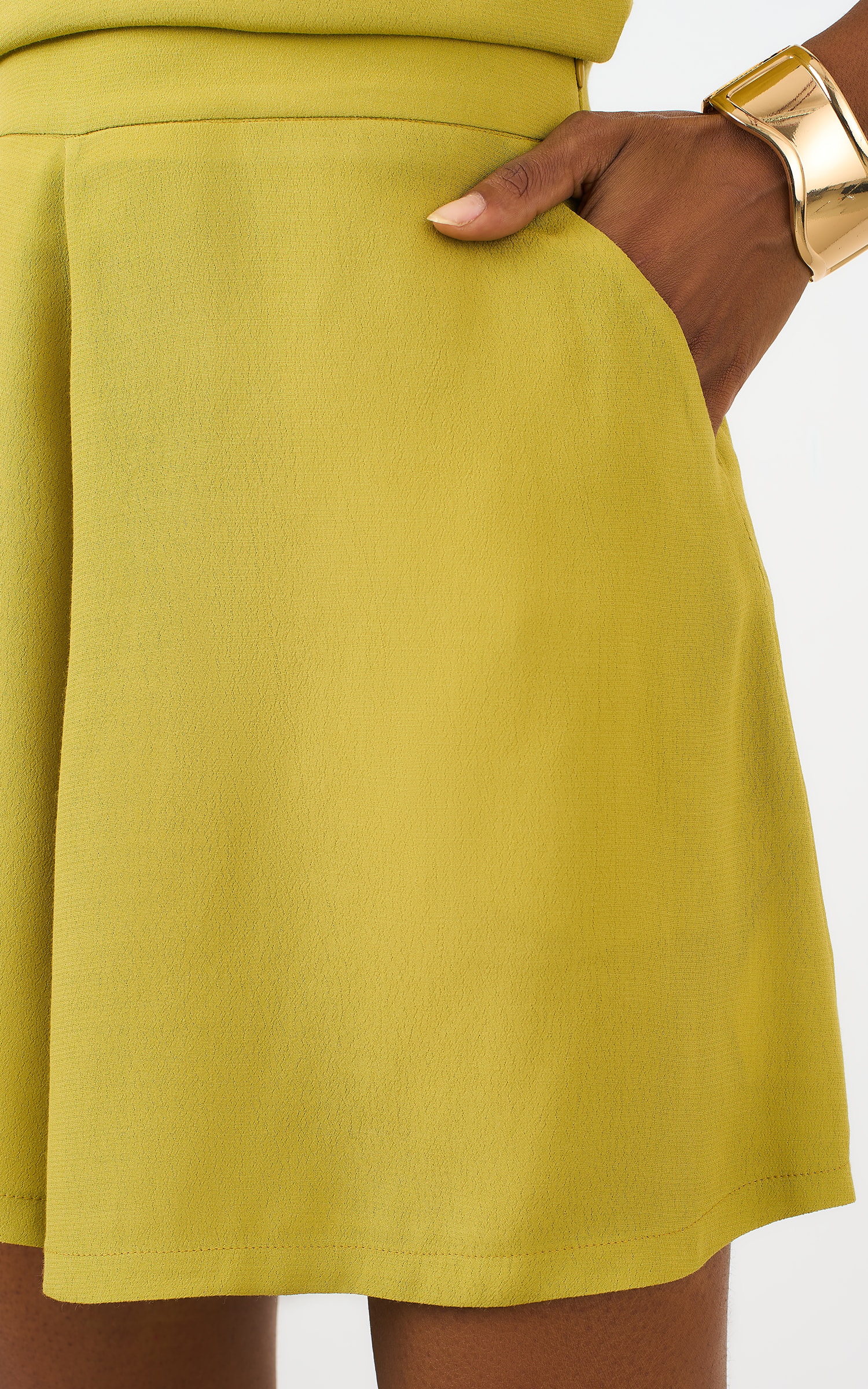 Short Iced Olive