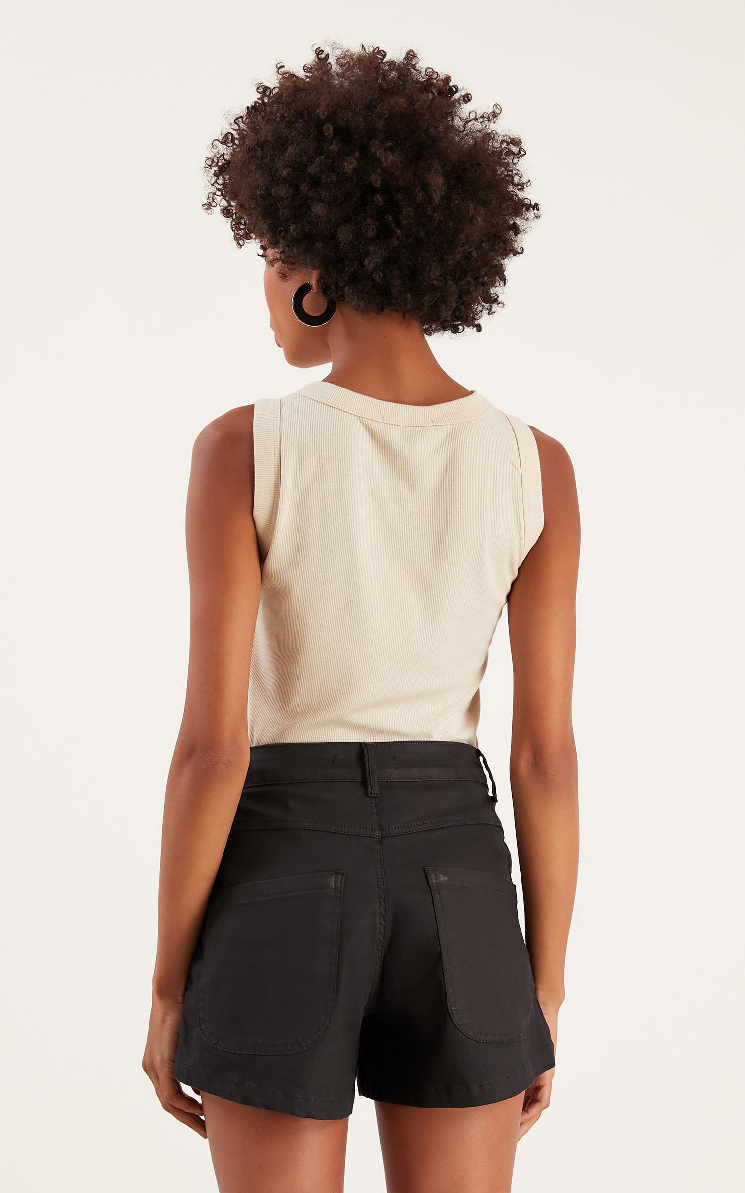 Short Jeans Resinado Preto