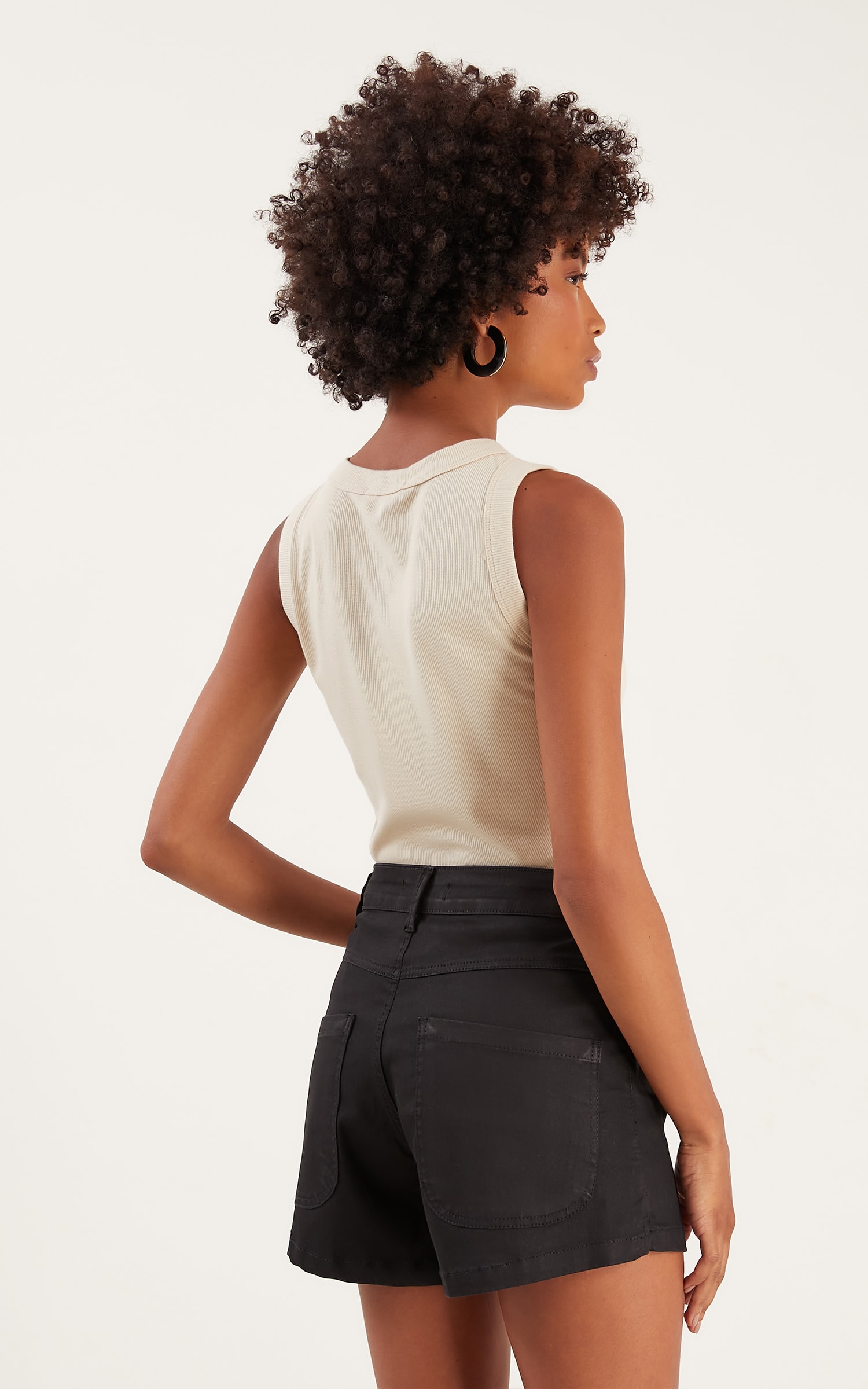 Short Jeans Resinado Preto