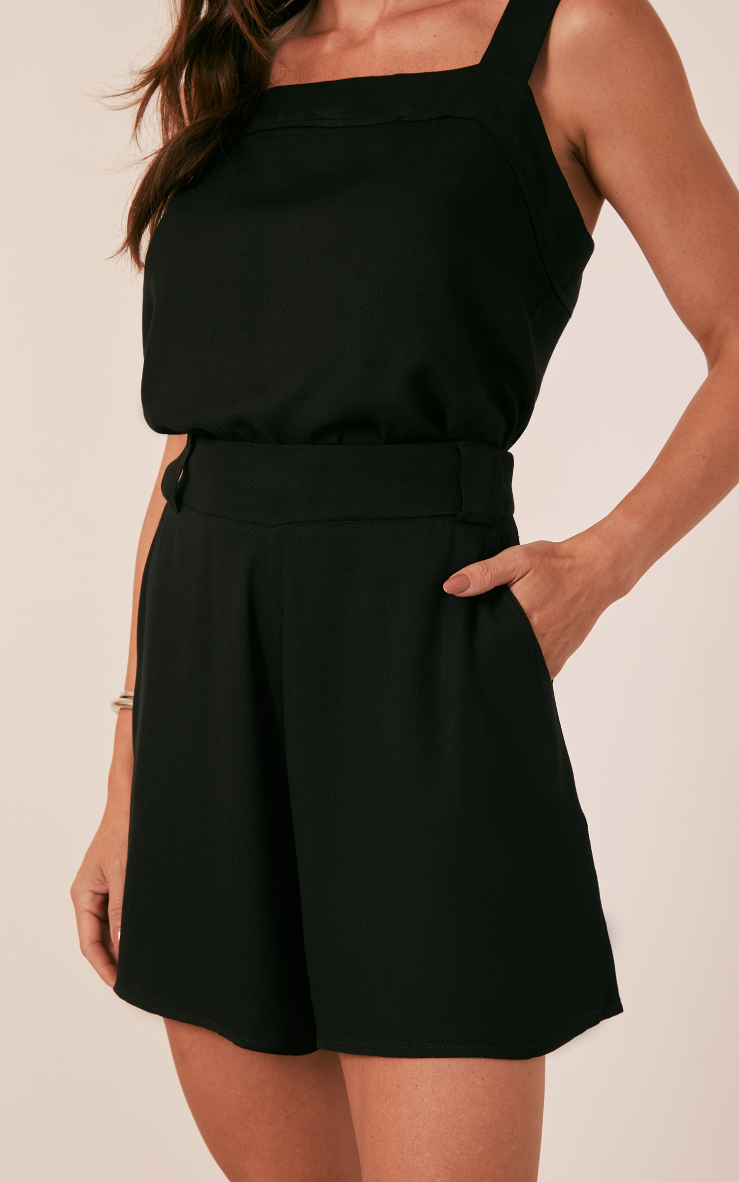 Short Leveza Preto
