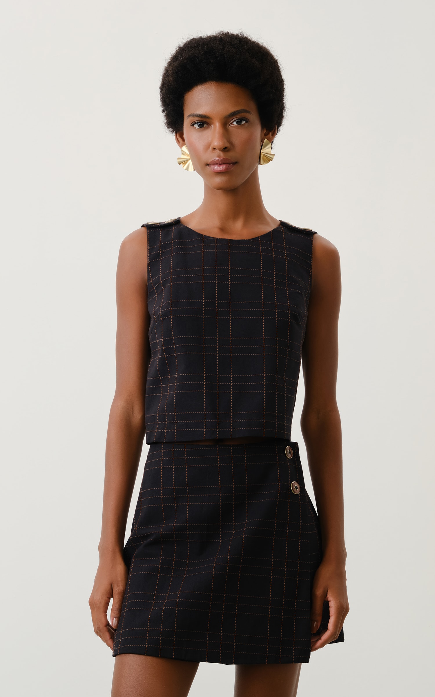 Short Saia Canela Preto