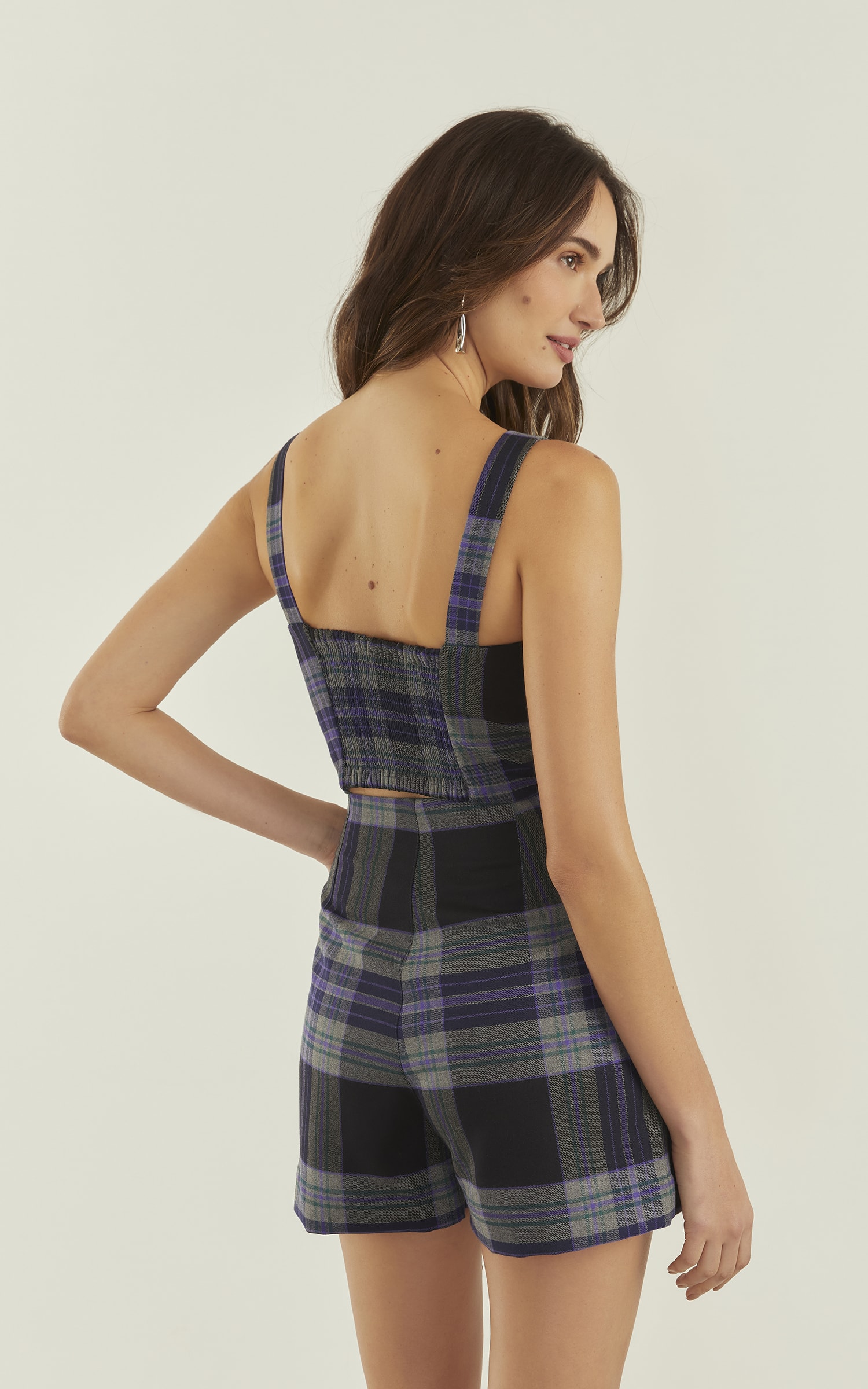 Short Saia Chess Preto