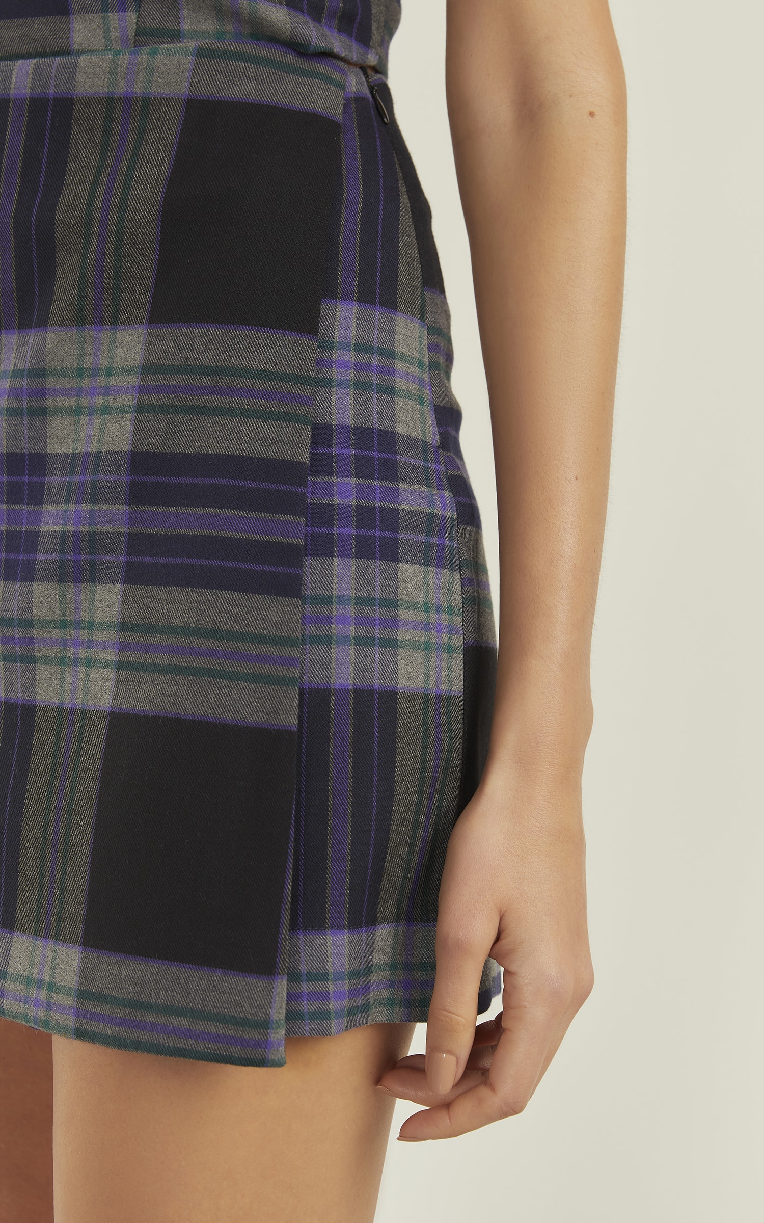 Short Saia Chess Preto