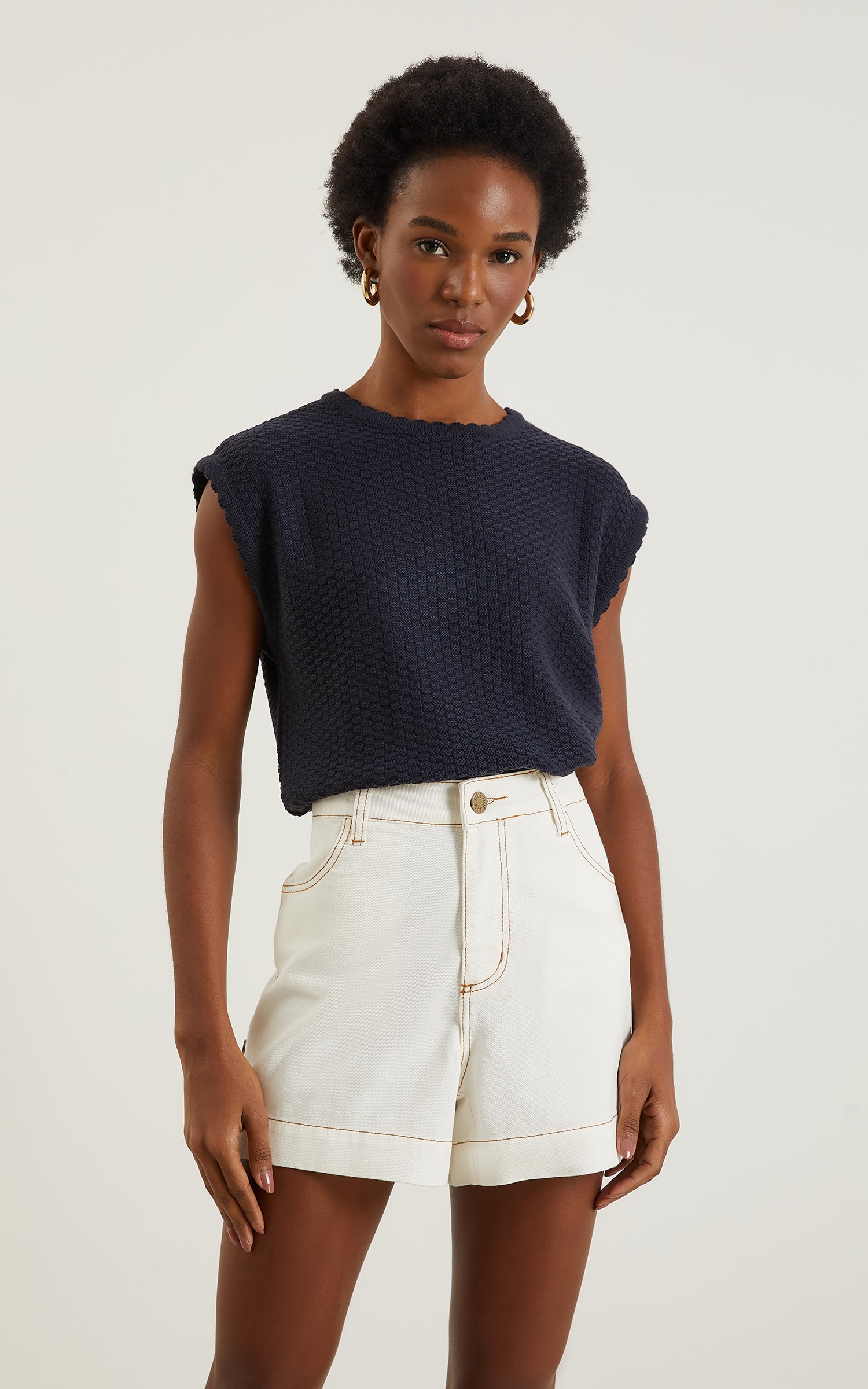 Short Sarja Botões Off White