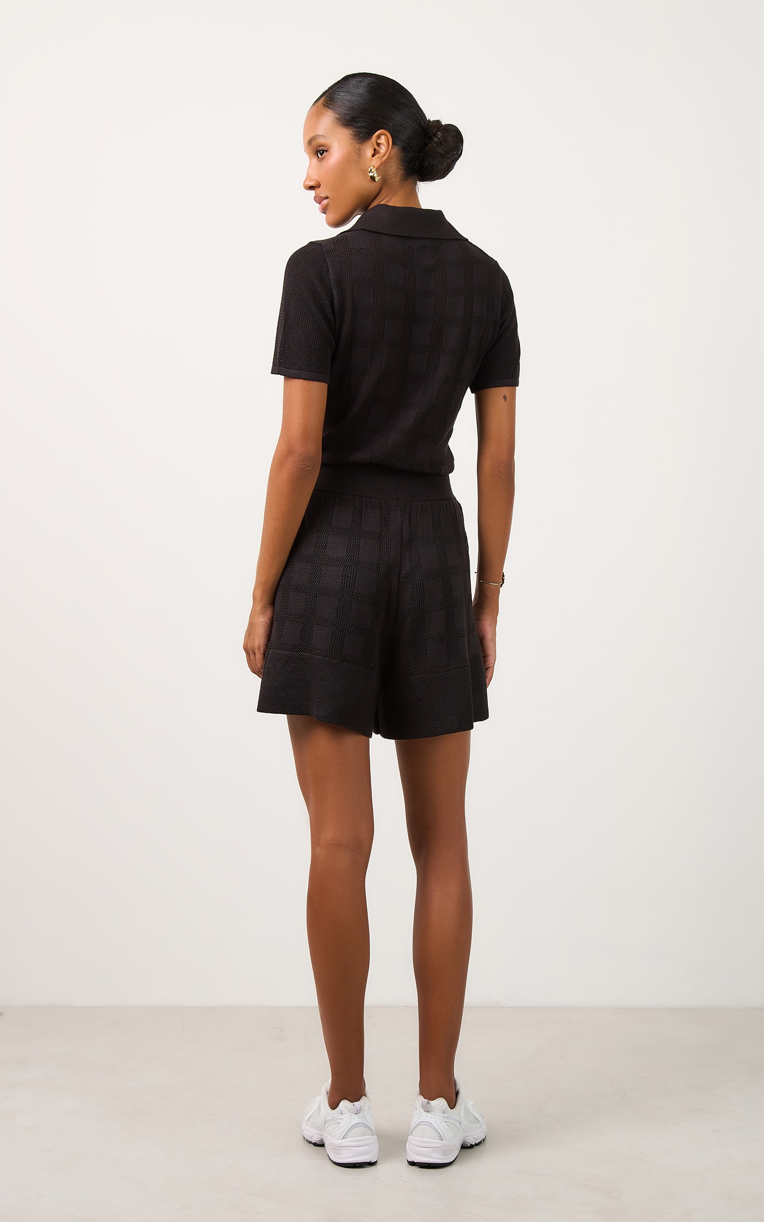 Short Tricot Ponto Vazado Preto