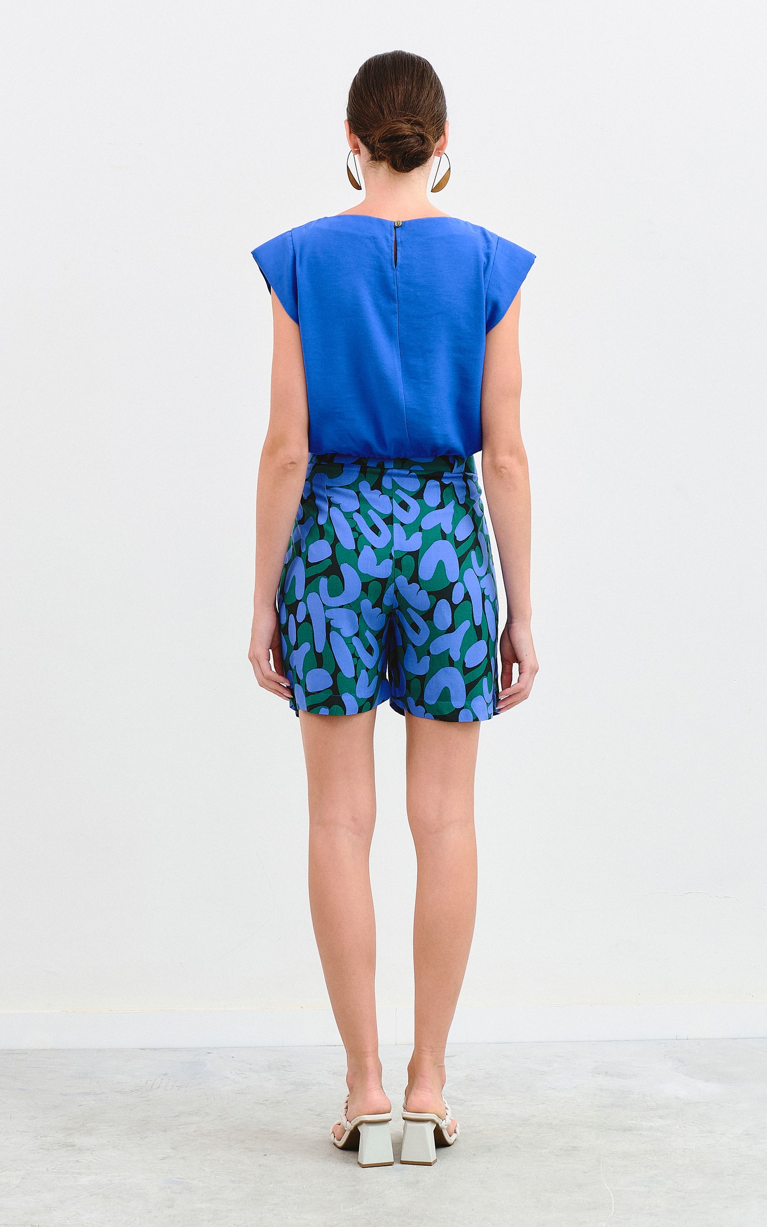 Short Tropical