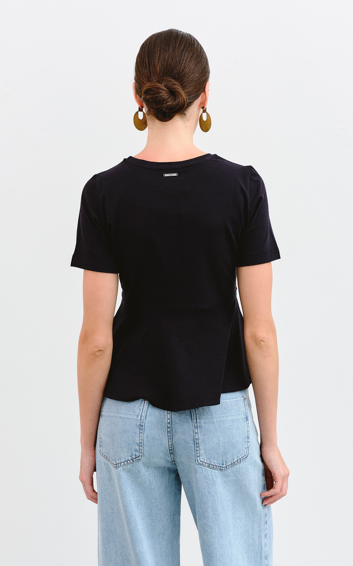 T-Shirt Basic Peplum Preto