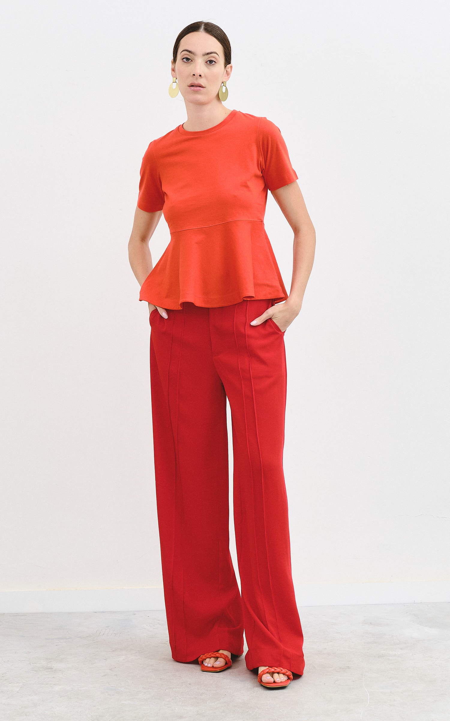 T-Shirt Basic Peplum Vermelho