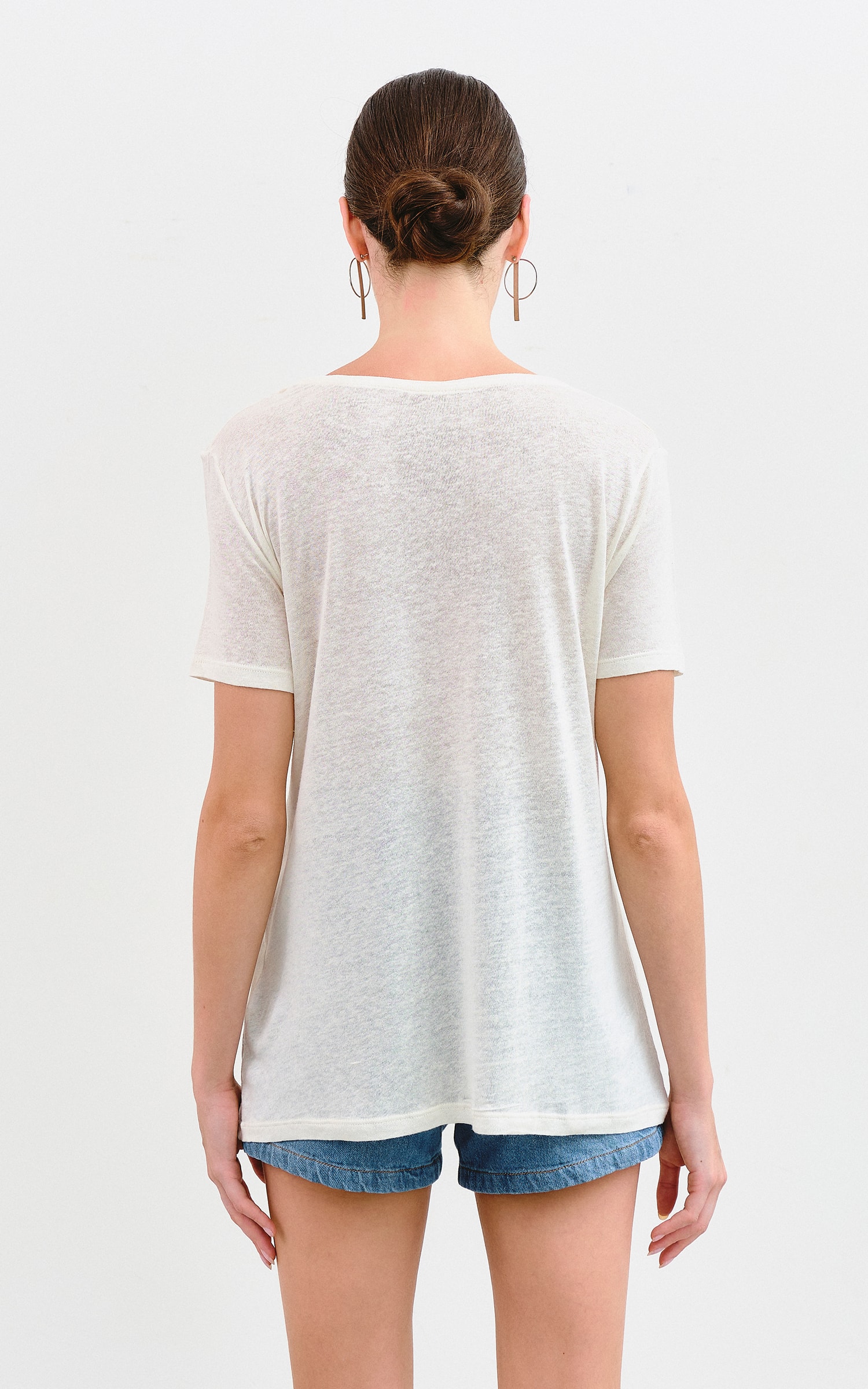 T-Shirt Bordada Florescer Off White