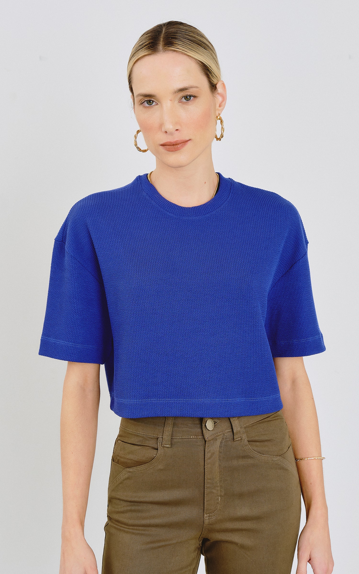 T-Shirt Cropped Malha Textura Azul
