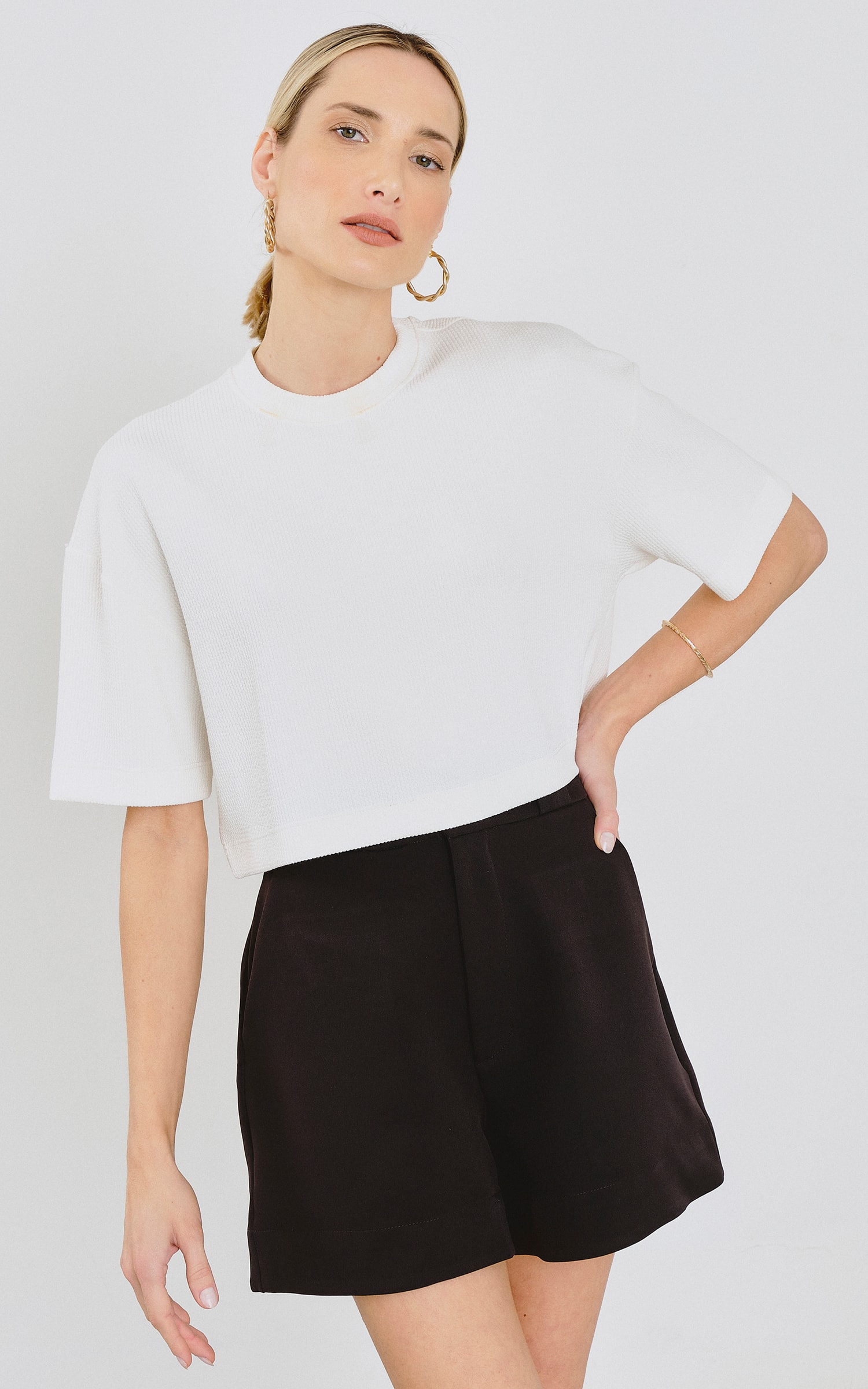 T-Shirt Cropped Malha Textura Off White