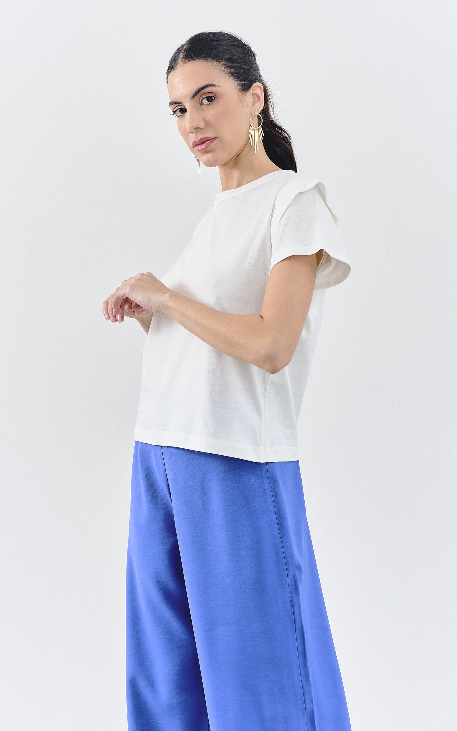 T-Shirt Malha Detalhe Ombro Off White
