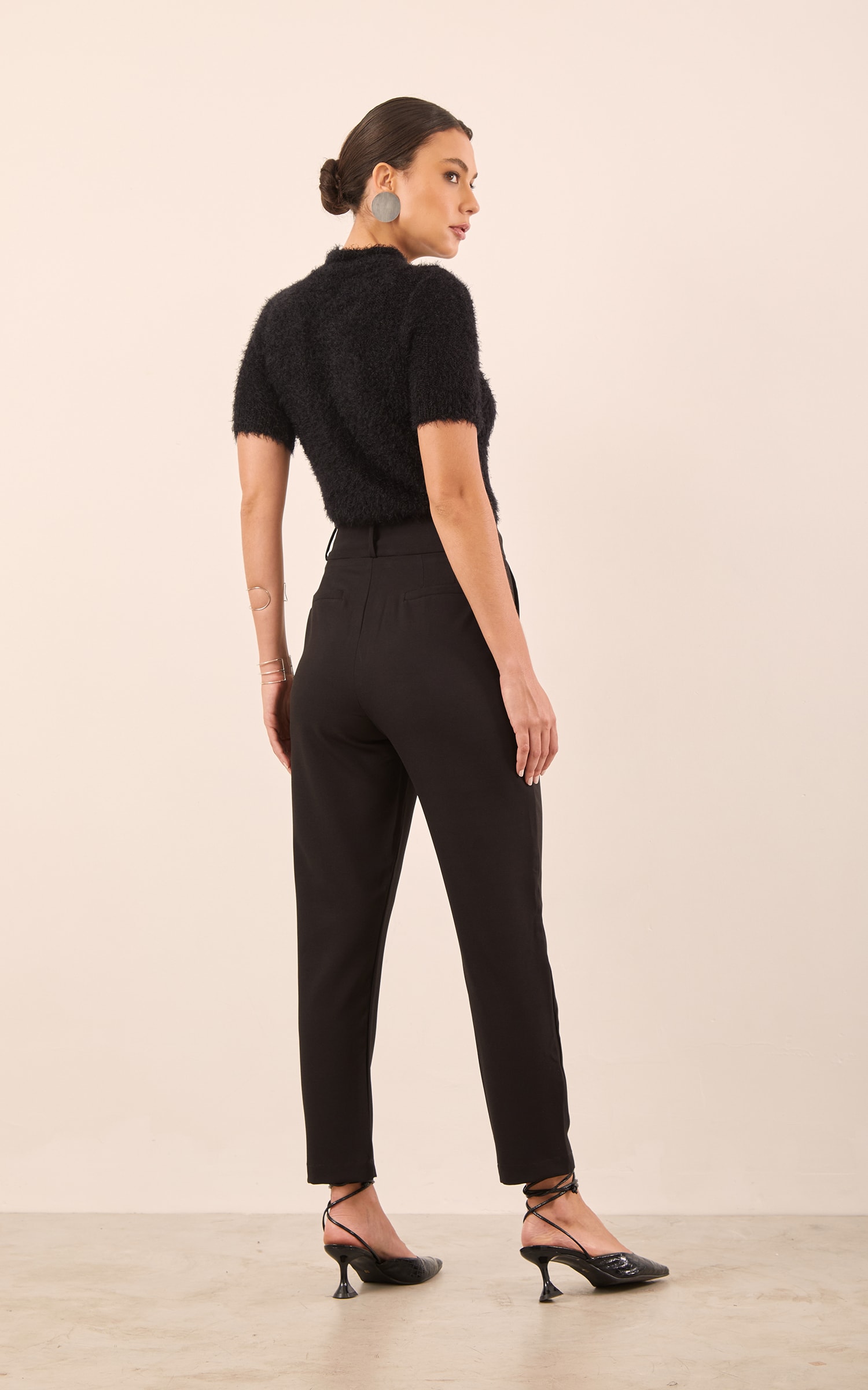 T-Shirt Tricot Pelinho Preto