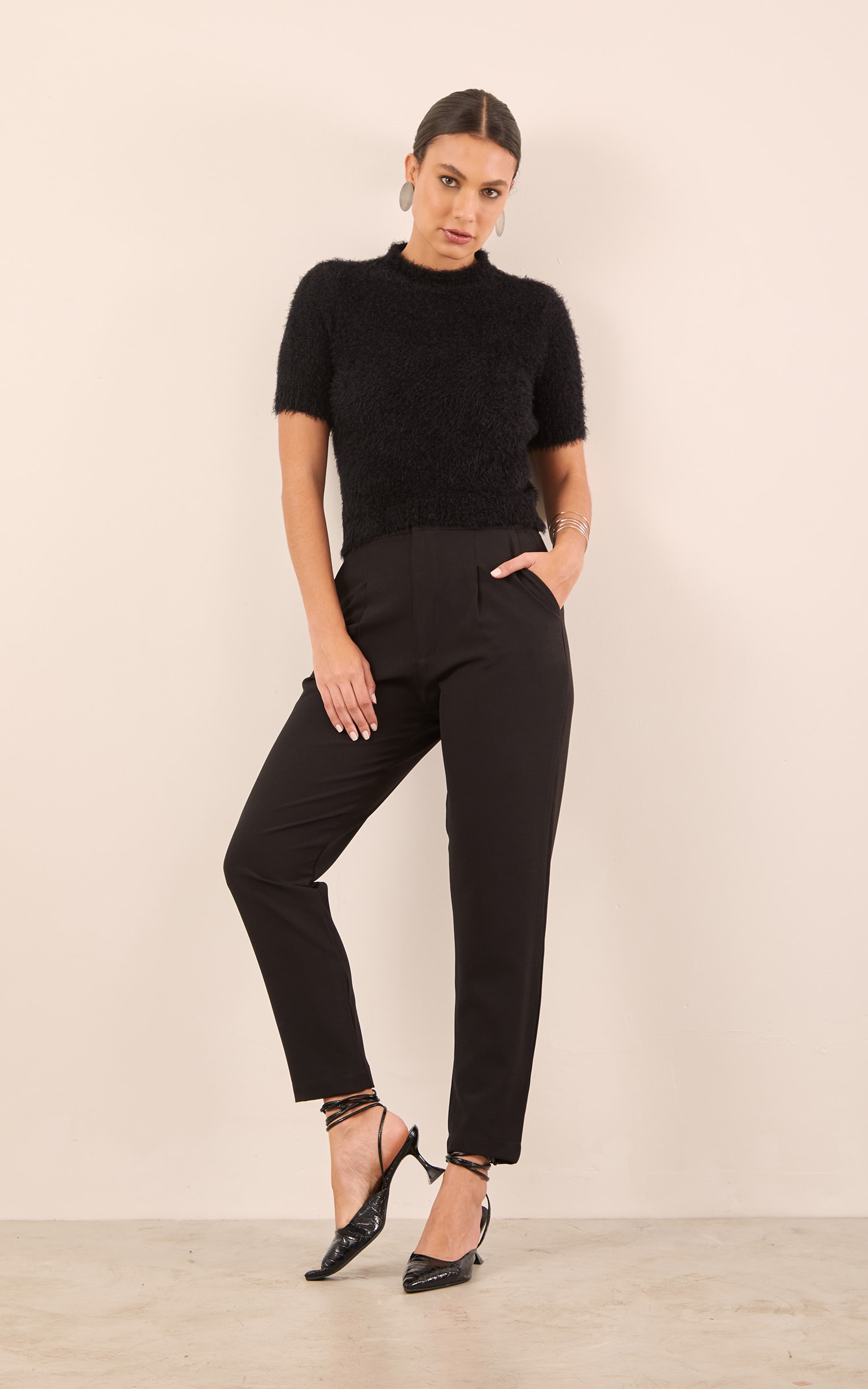 T-Shirt Tricot Pelinho Preto