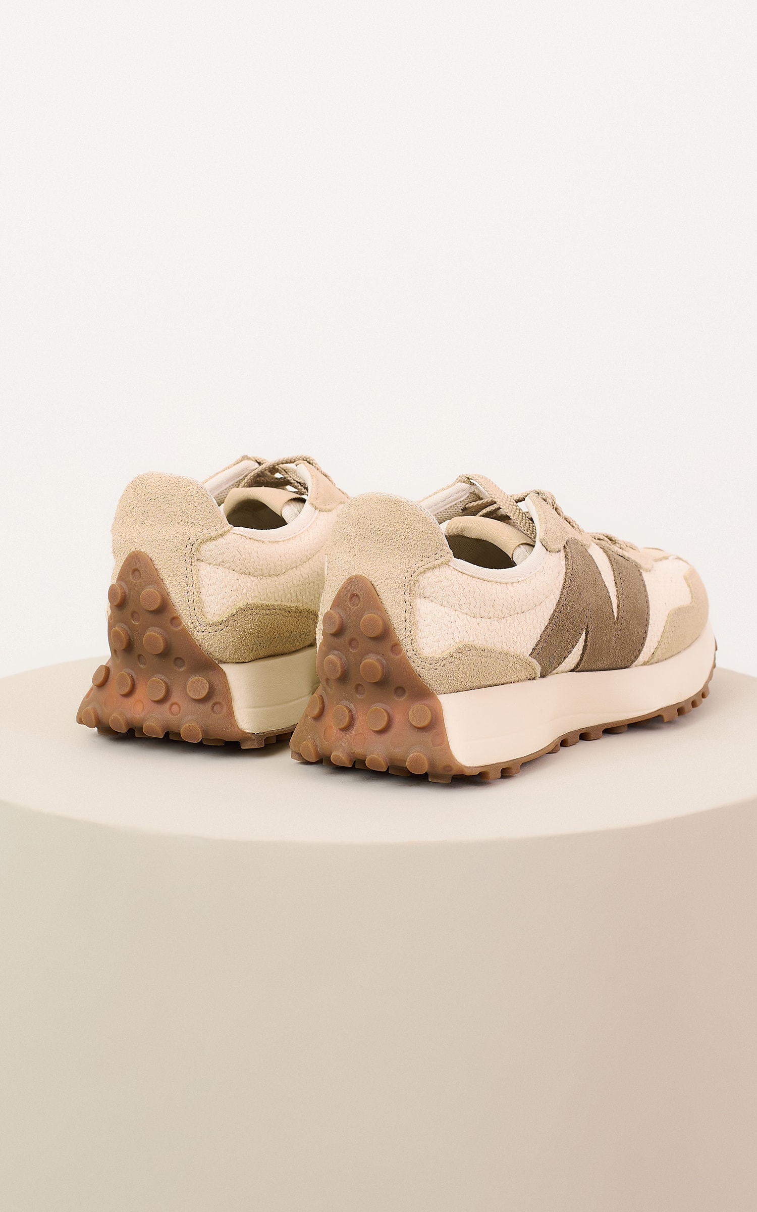 Tenis Nb 327 Bege