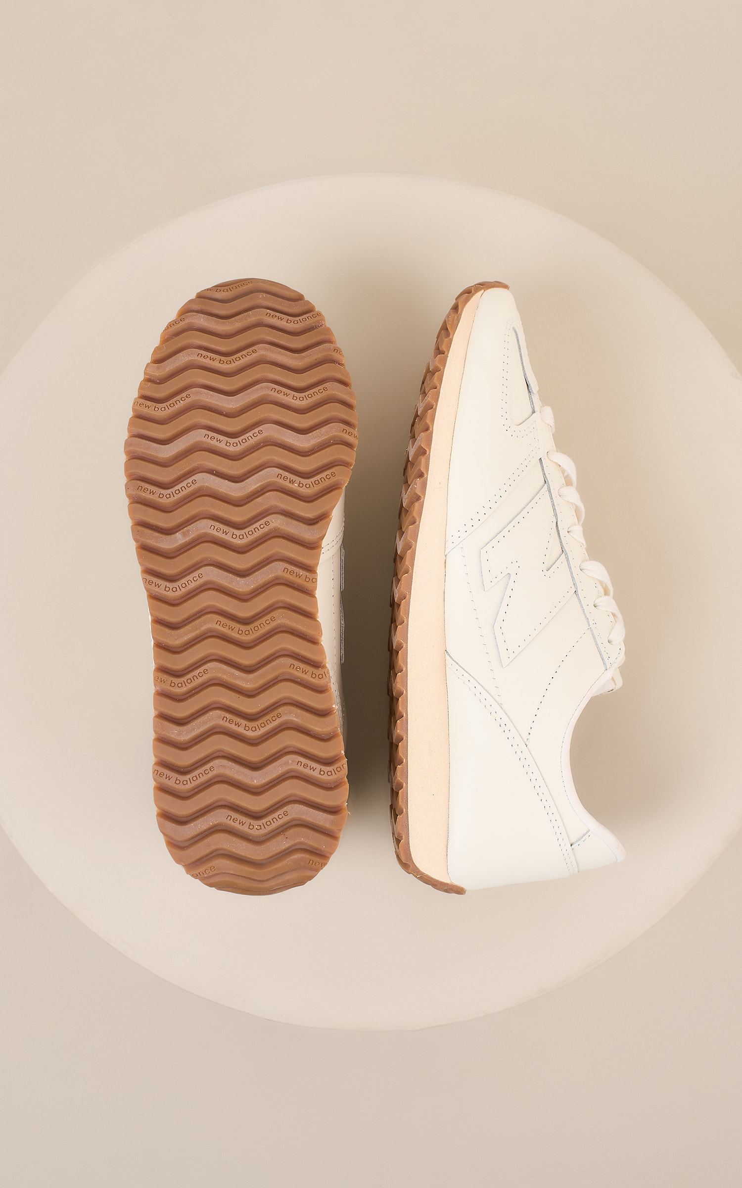 Tenis Nb 471 Off White
